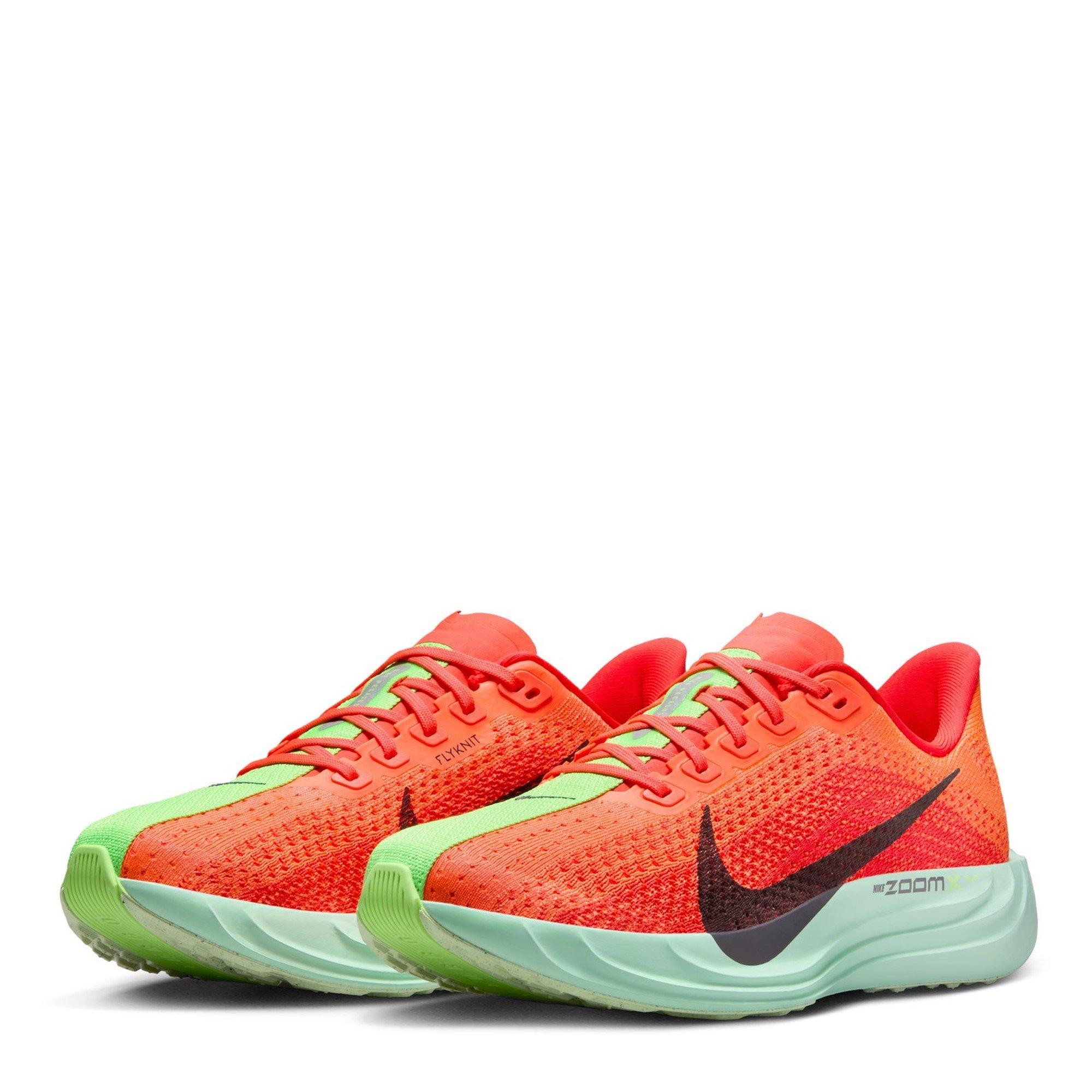 Nike Pegasus Plus Trainers Womens