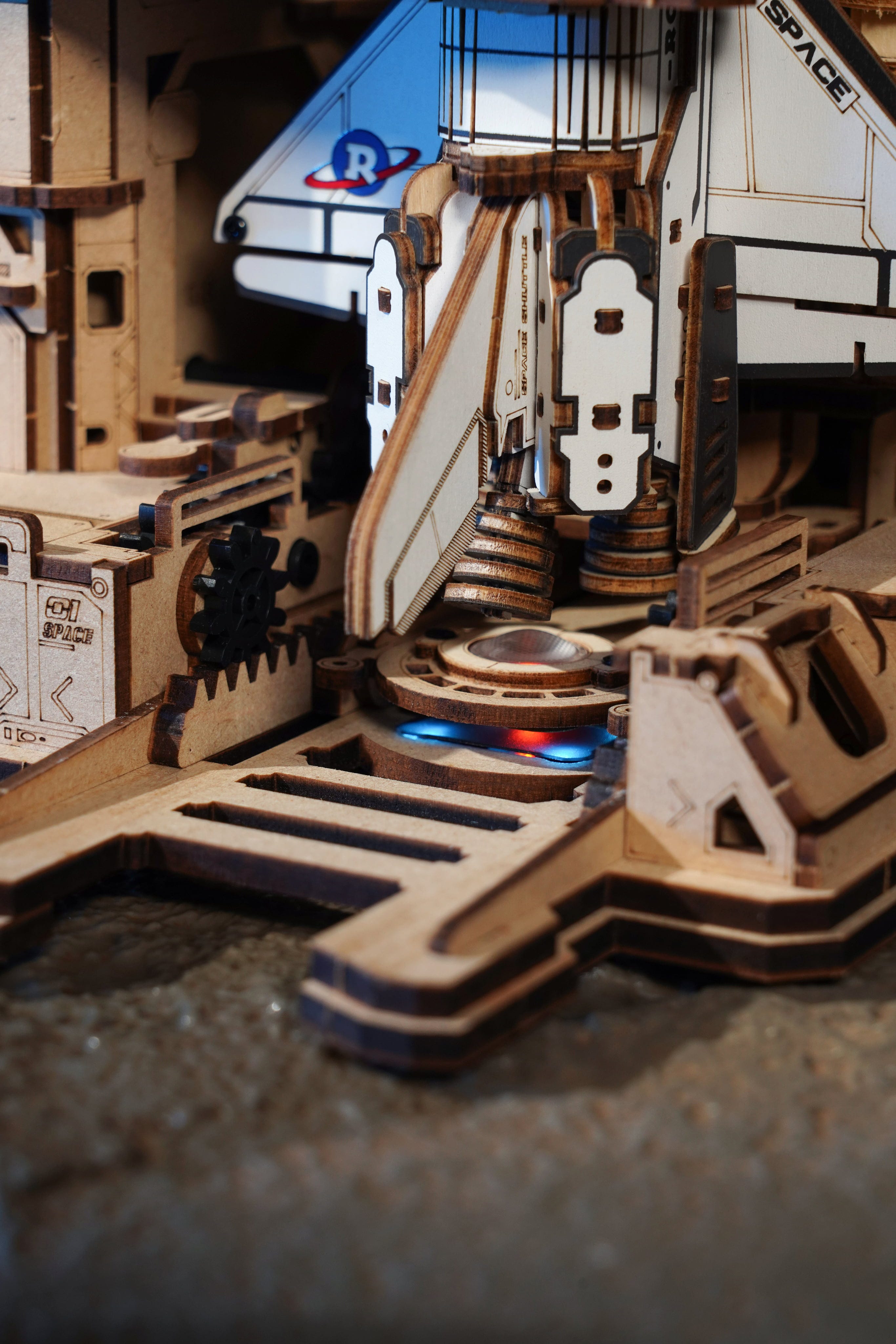 ROKR  Space Shuttle    3D Holzpuzzle: Countdown zur Faszination