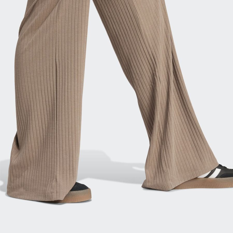 Adidas Original Pantalon large côtelé Essentials