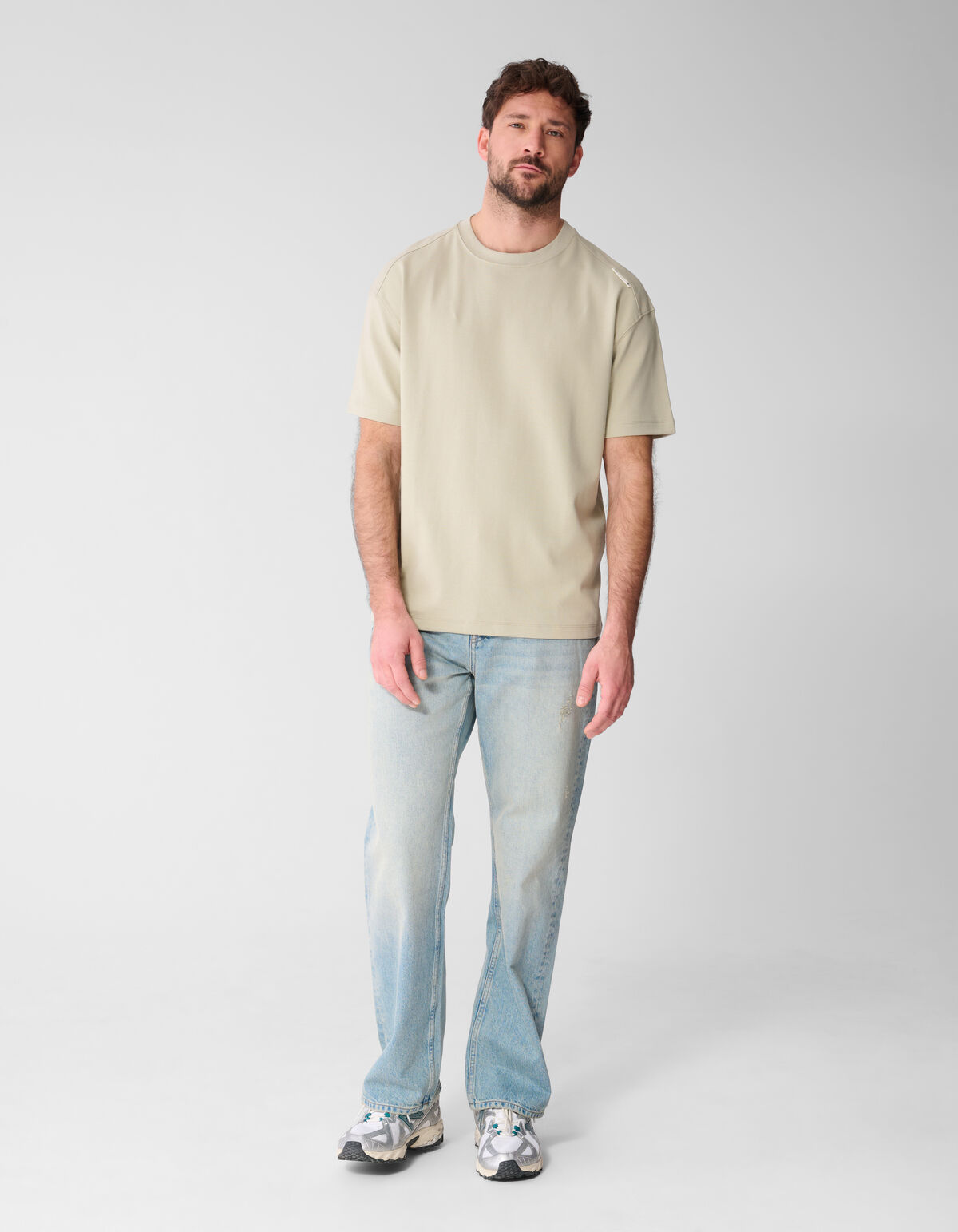 Destroy Relaxed Fit Jeans Bleached L32