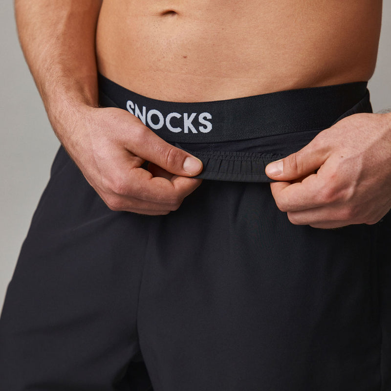 Kurze Sporthose Herren aus recyceltem Polyester Schwarz