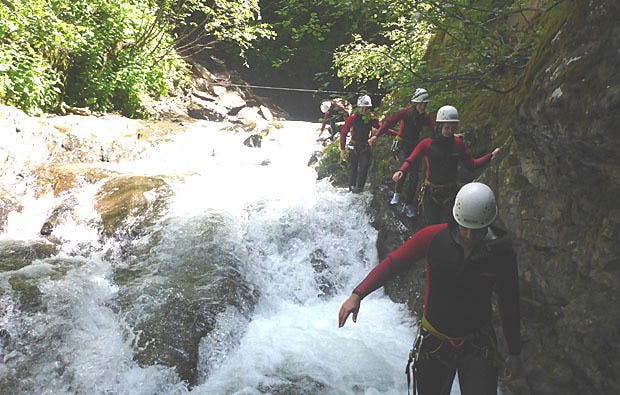 Canyoning Tour im Ötztal in der Höllwiesenklamm
