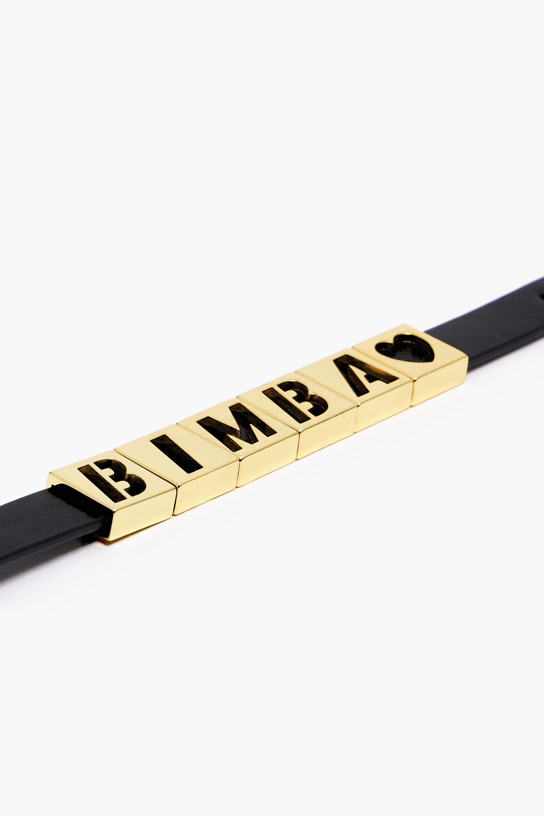 Pulseira de couro preta com inscrição
