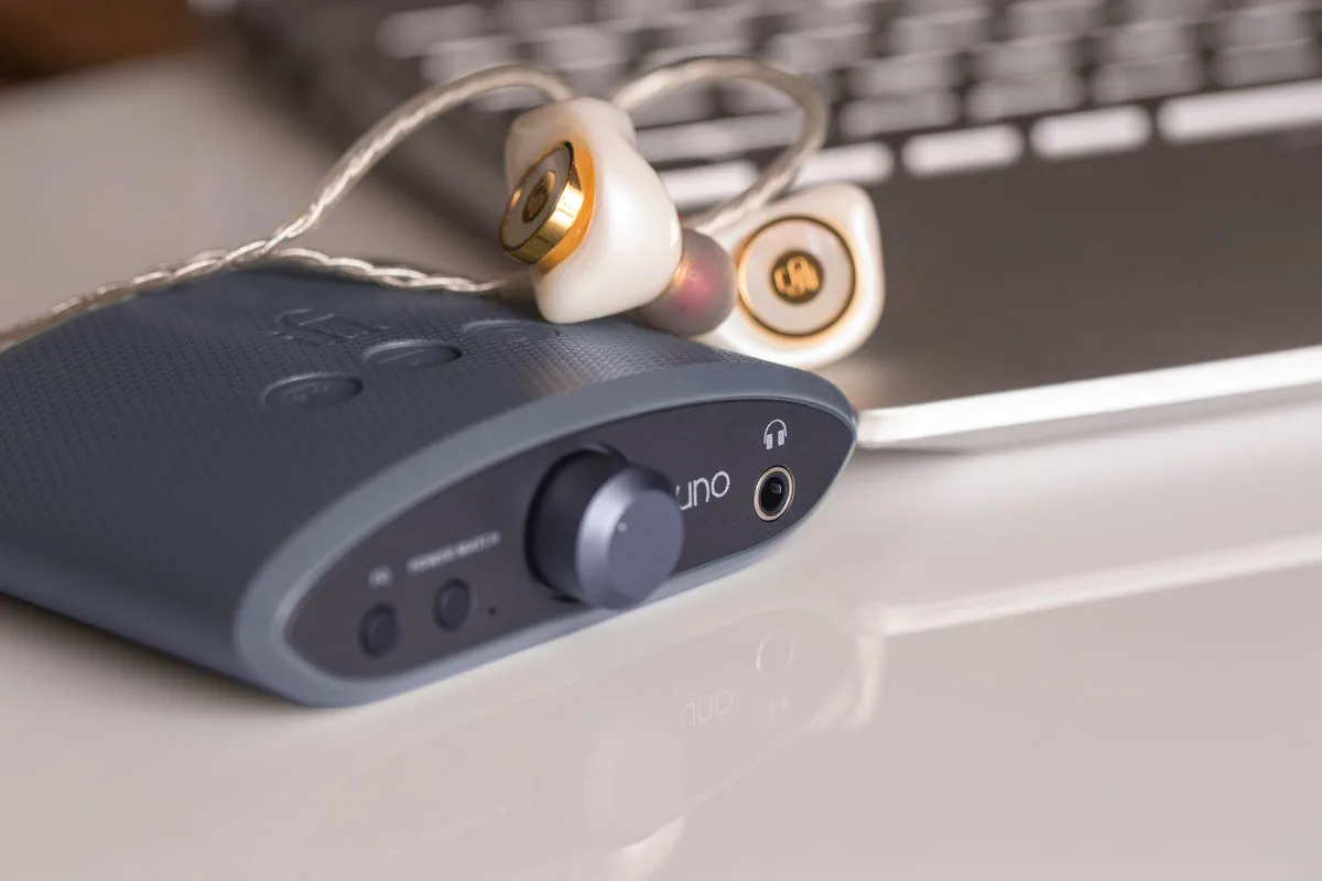 iFi Audio UNO Amplis casques