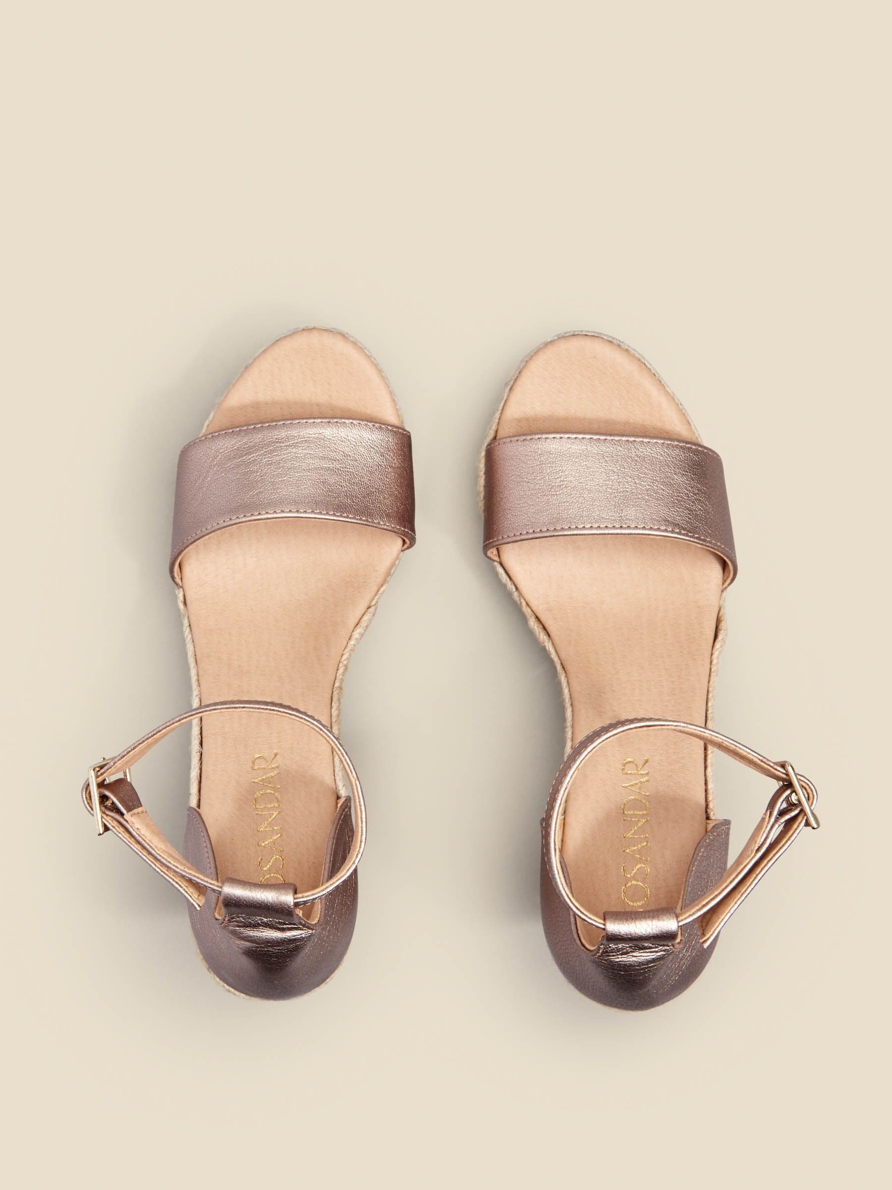 Sosandar - Leren espadrillesandalen met hoge sleehak en enkelbandje
