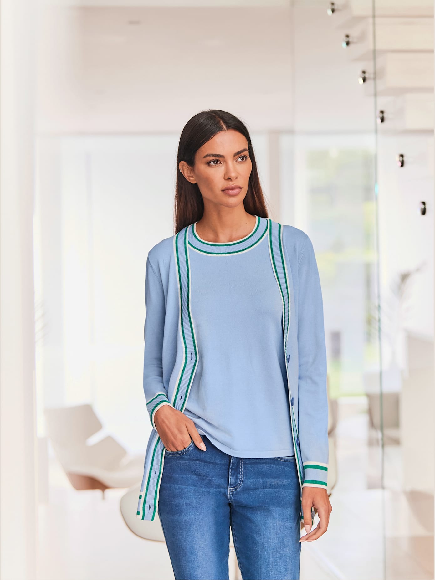 Veste en tricot 70% viscose