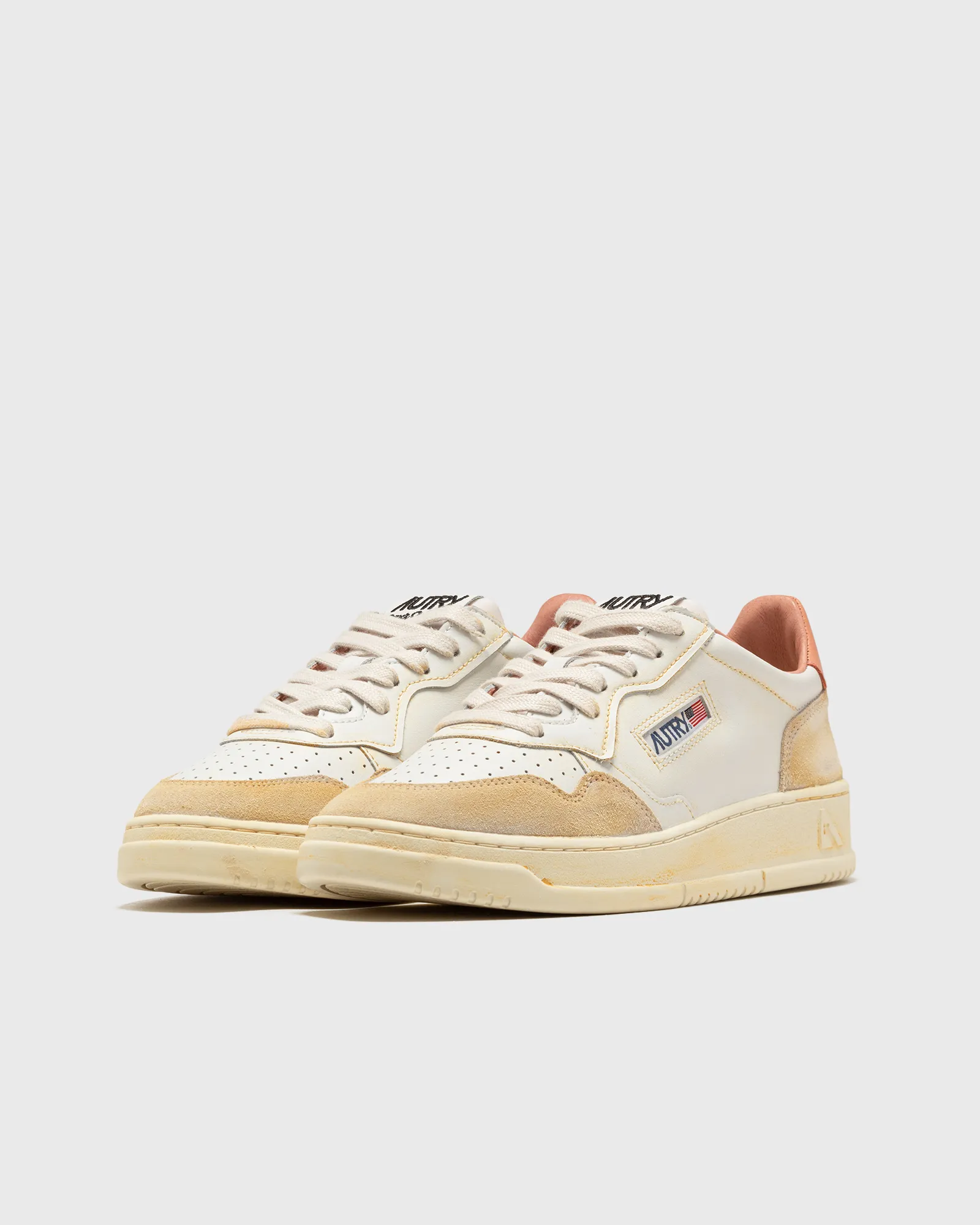 Autry Action Shoes WMNS SUP VINT LOW