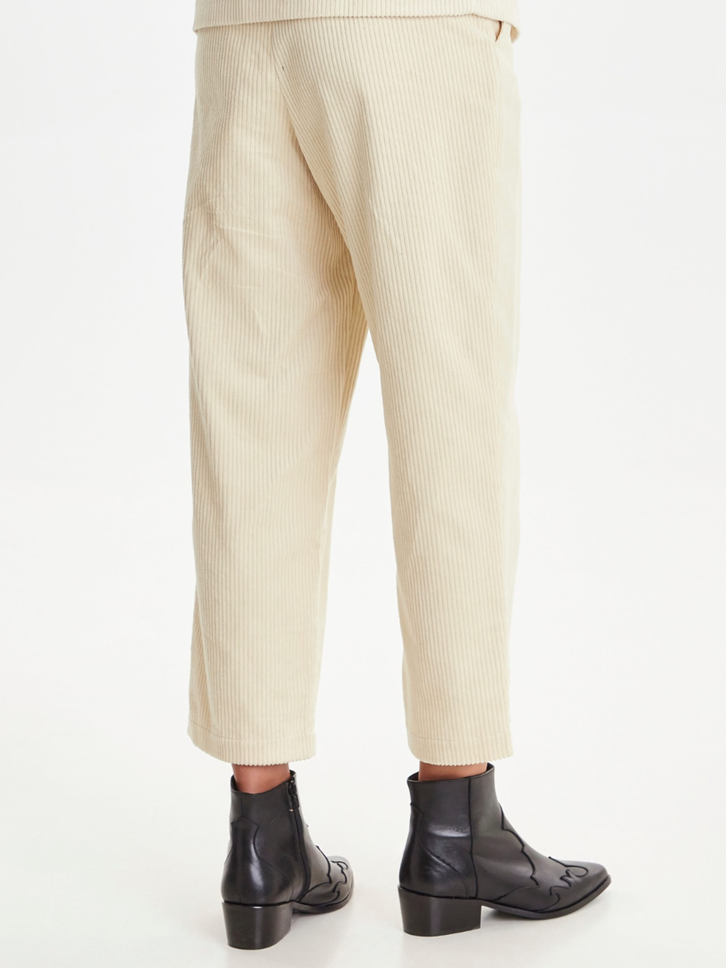 Bea Pant