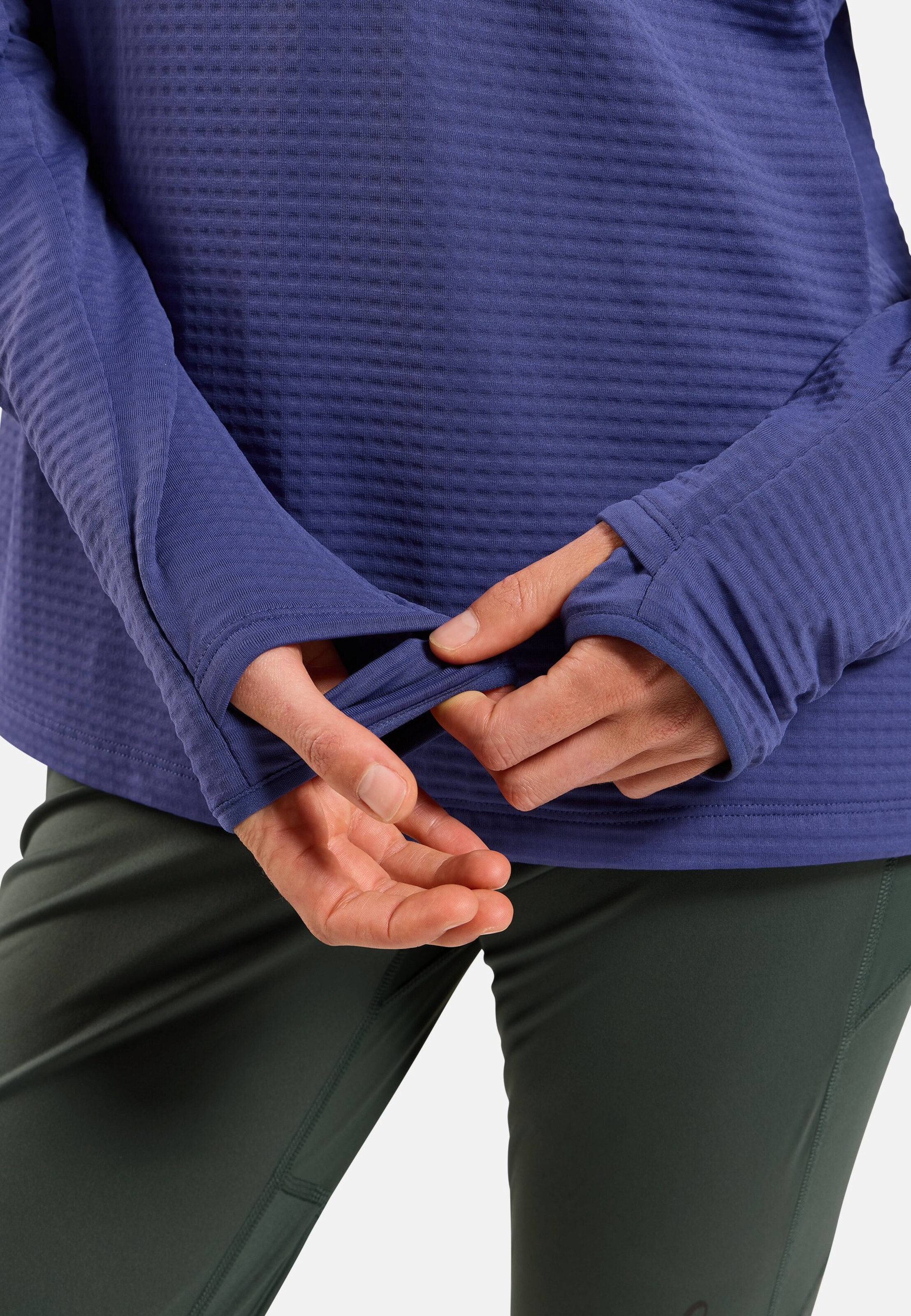 Essentials Thermal Laufshirt mit Halbreissverschluss in Skipper Blue
