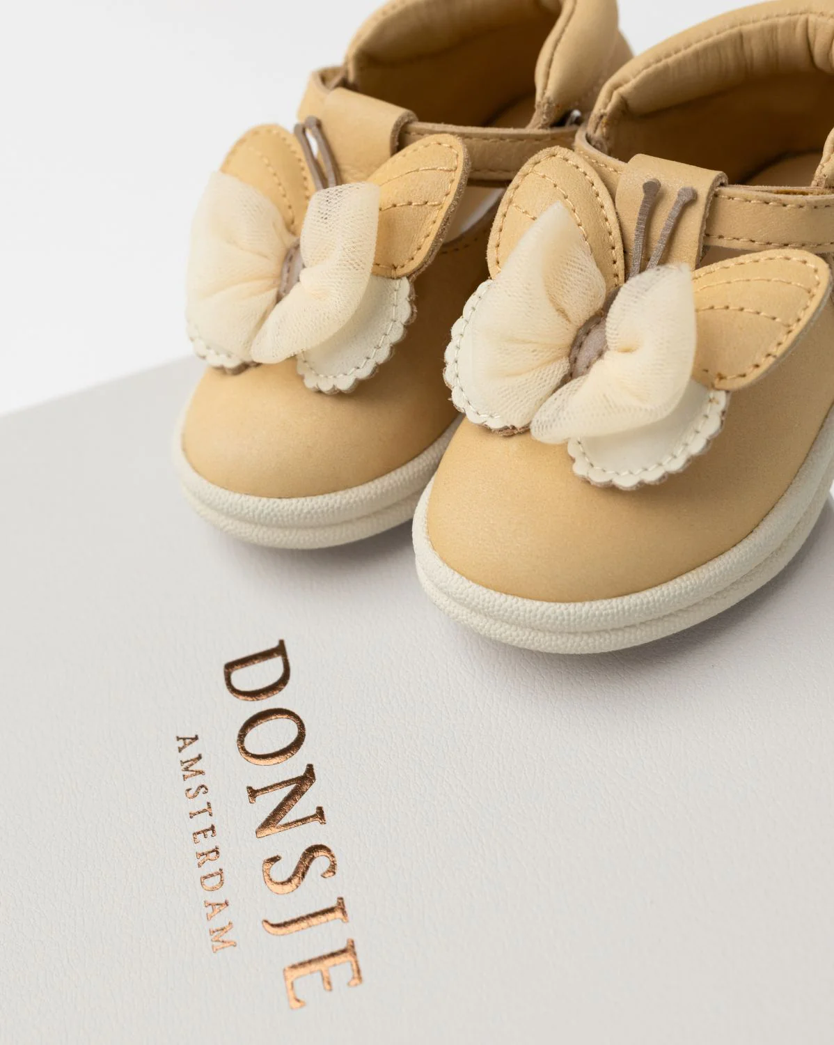 Vlindy Shoes | Gold Metallic Nubuck