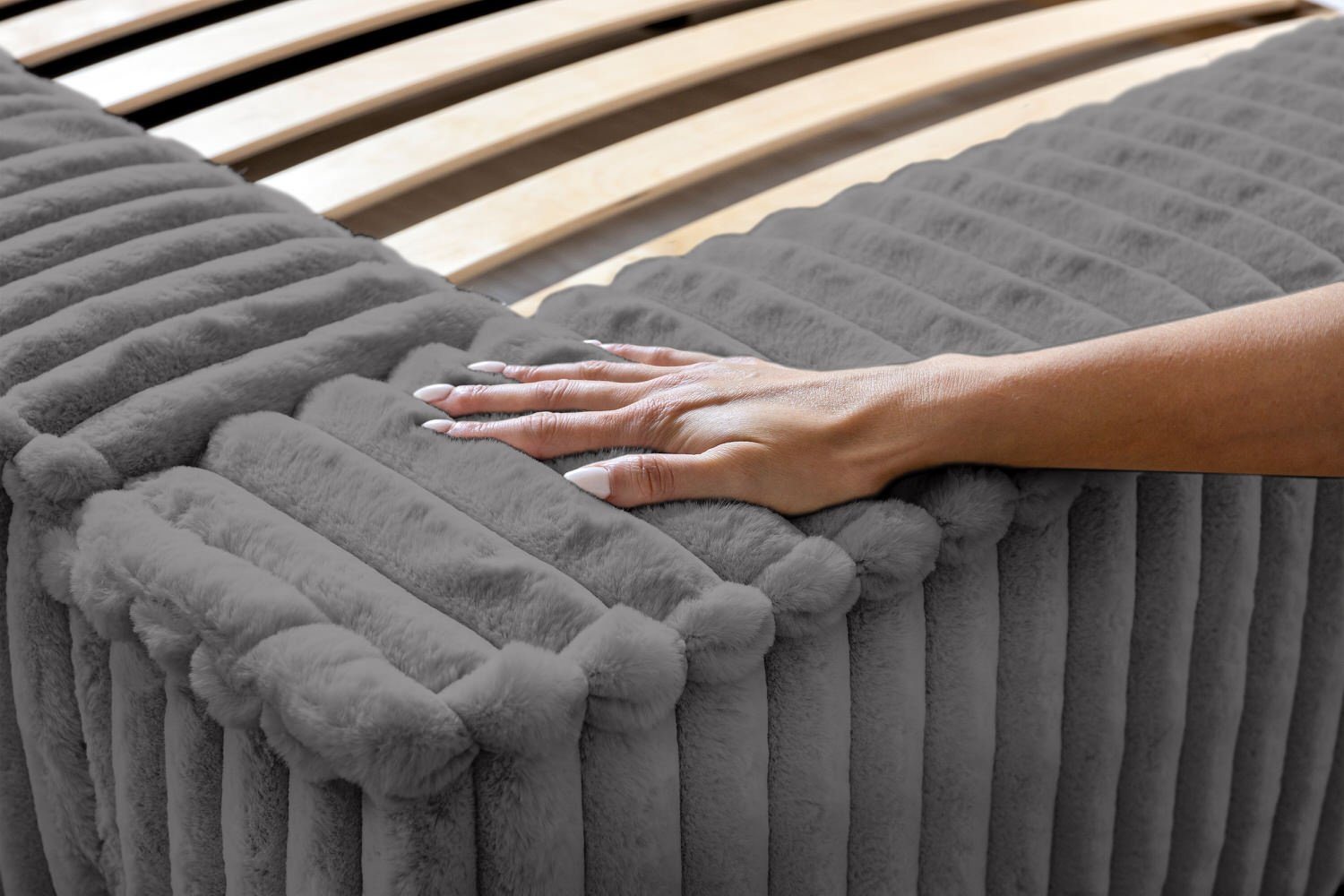 Trae Mobler Melody 160 x 200 cm Gestoffeerd Bed Grijs