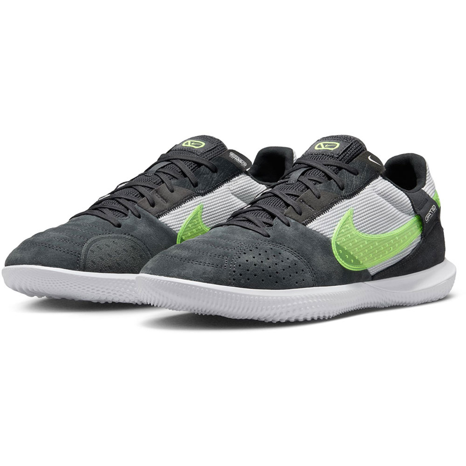 Nike Street Gato