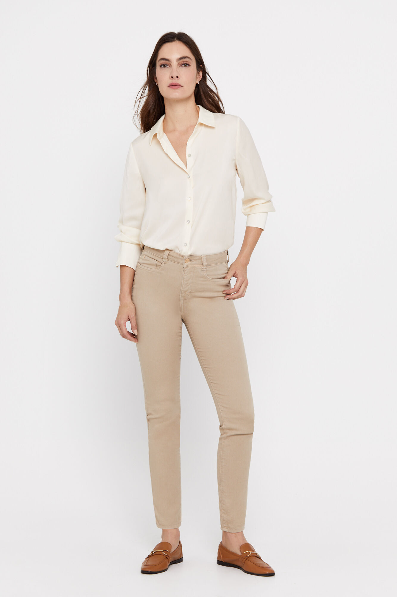 Calça jeans modeladora Sensational Fit - Marrom