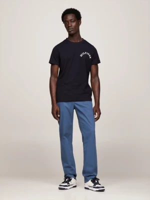 Camiseta Hilfiger Monotype Slim com Logo nas Costas