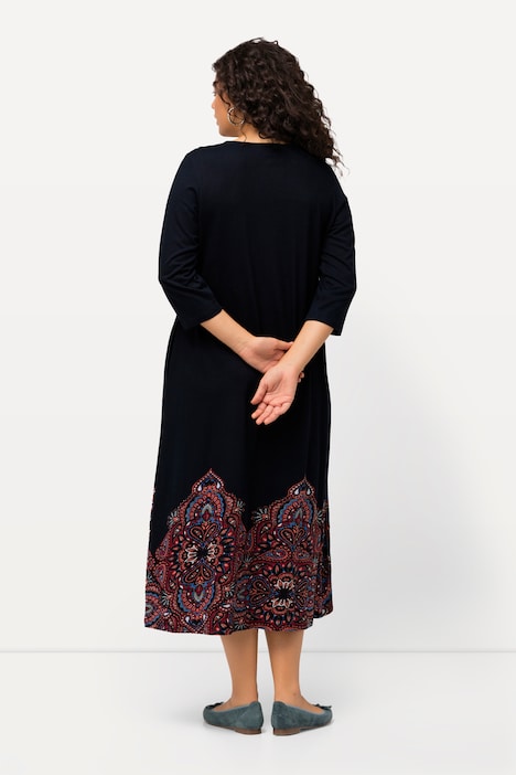 Jerseykleid, Paisleybordüre, Rundhals, 3/4-Arm