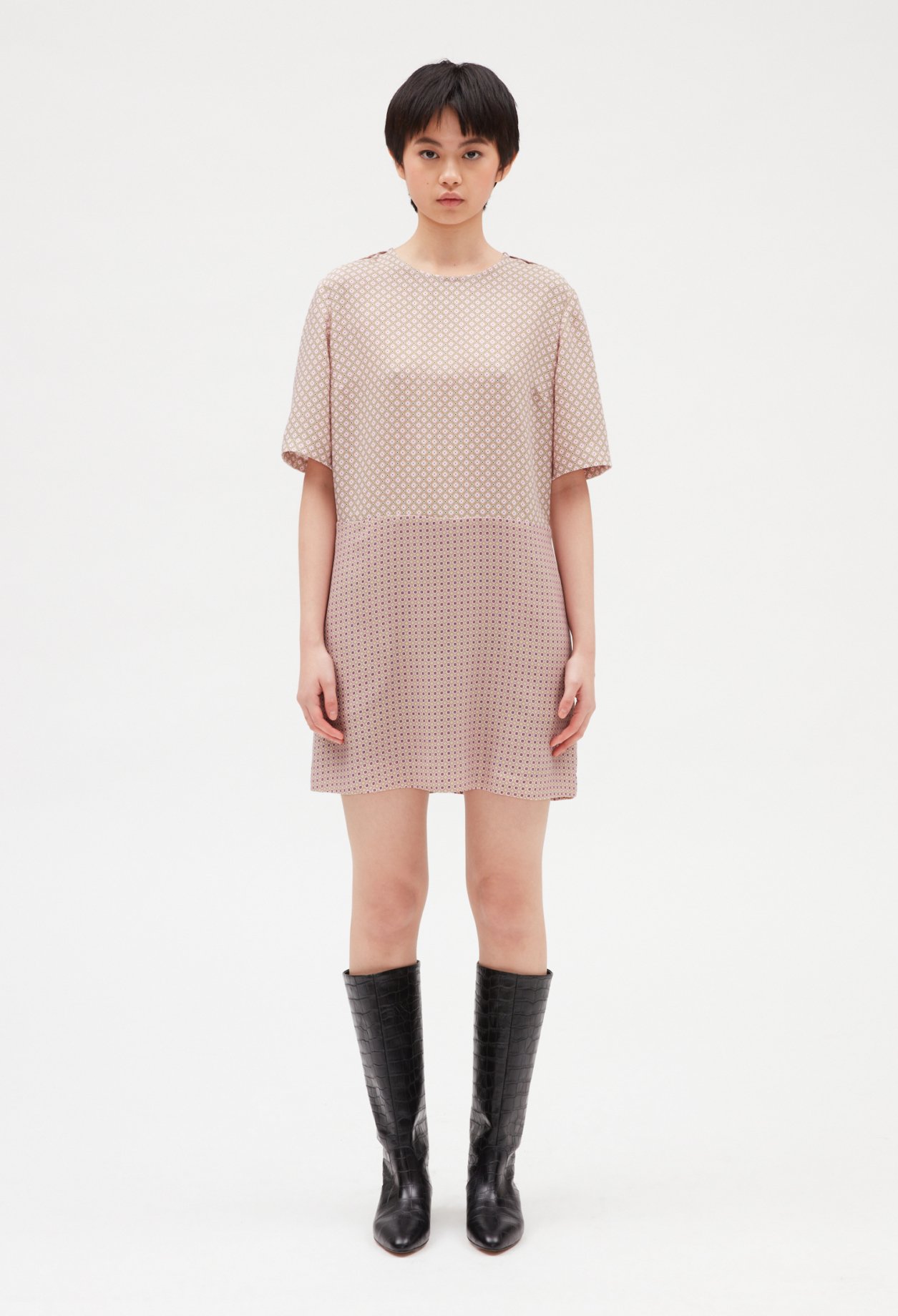 Robe courte imprimee rose