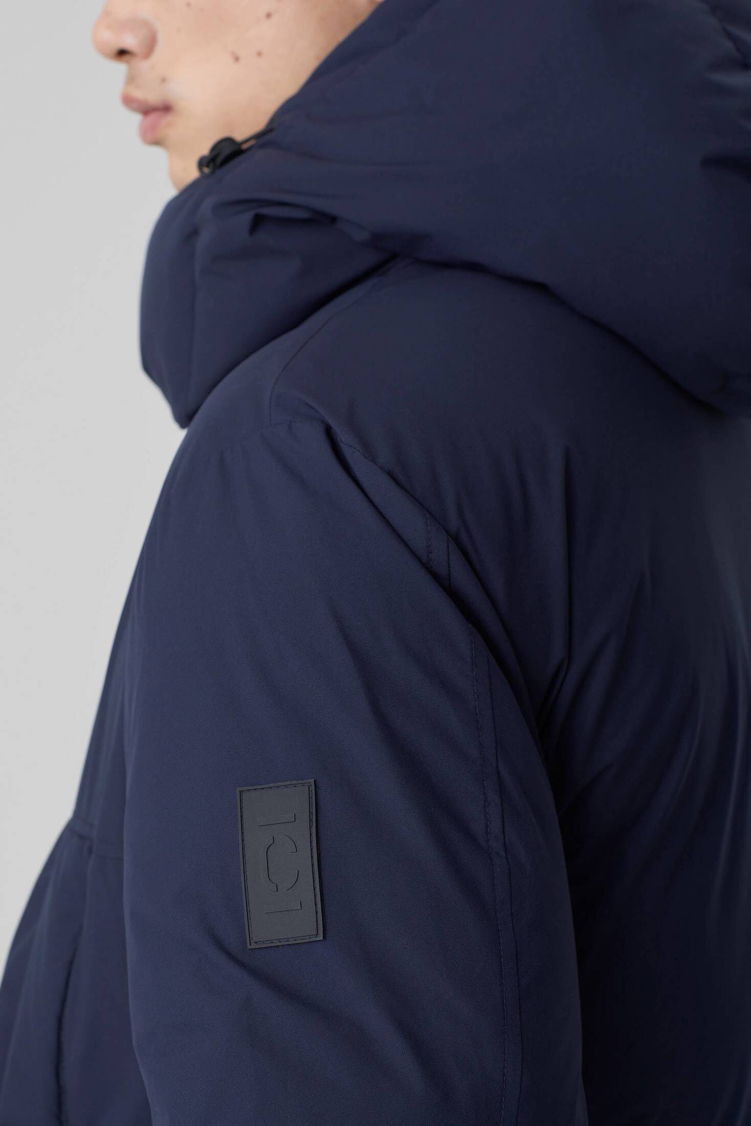 Closed| Herren Steppparka