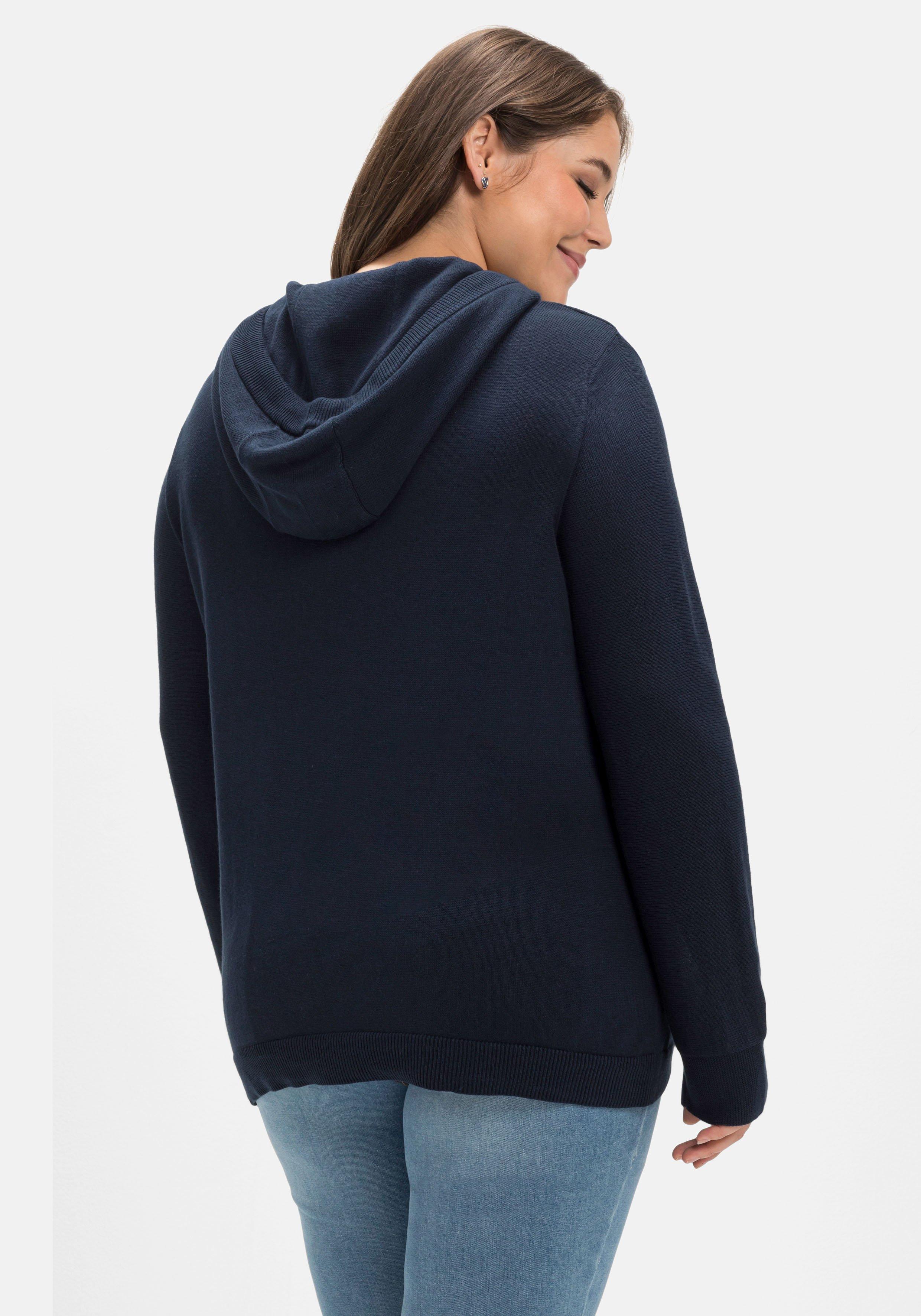 Pullover mit Kapuze und Intarsien-Streifen