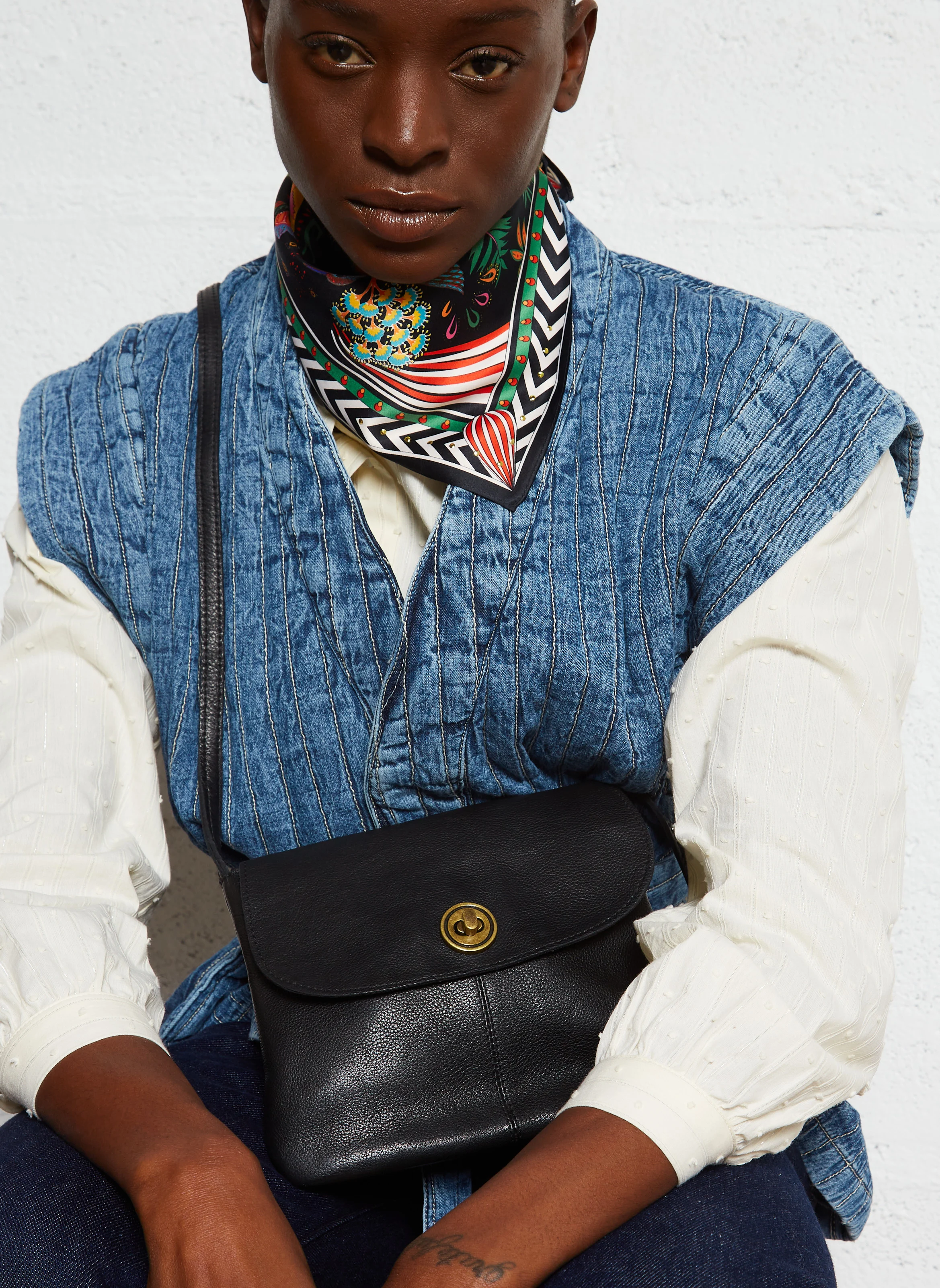 TOTALLY - Sacoche bandoulière en cuir | Noir