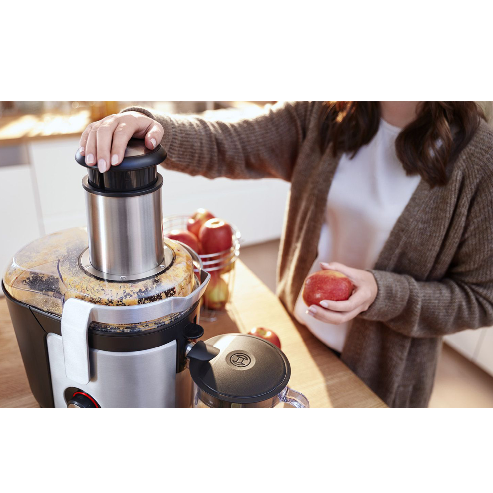 BOSCH Entsafter MES4010 - silber - mit Saftbehälter