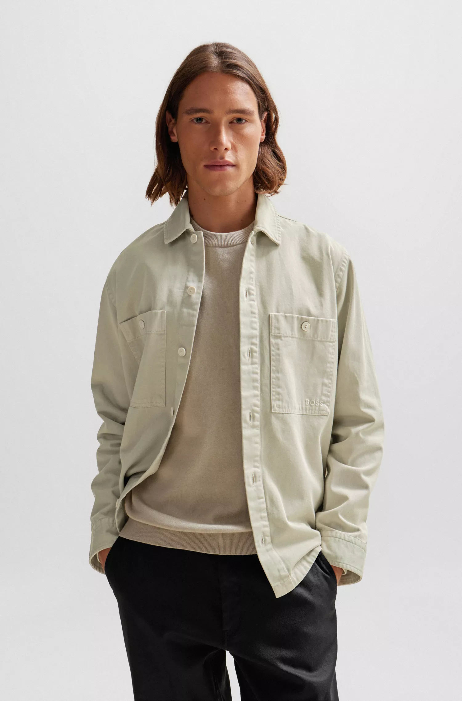 Sobretudo BOSS laranja, modelagem oversized, em sarja de algodão.