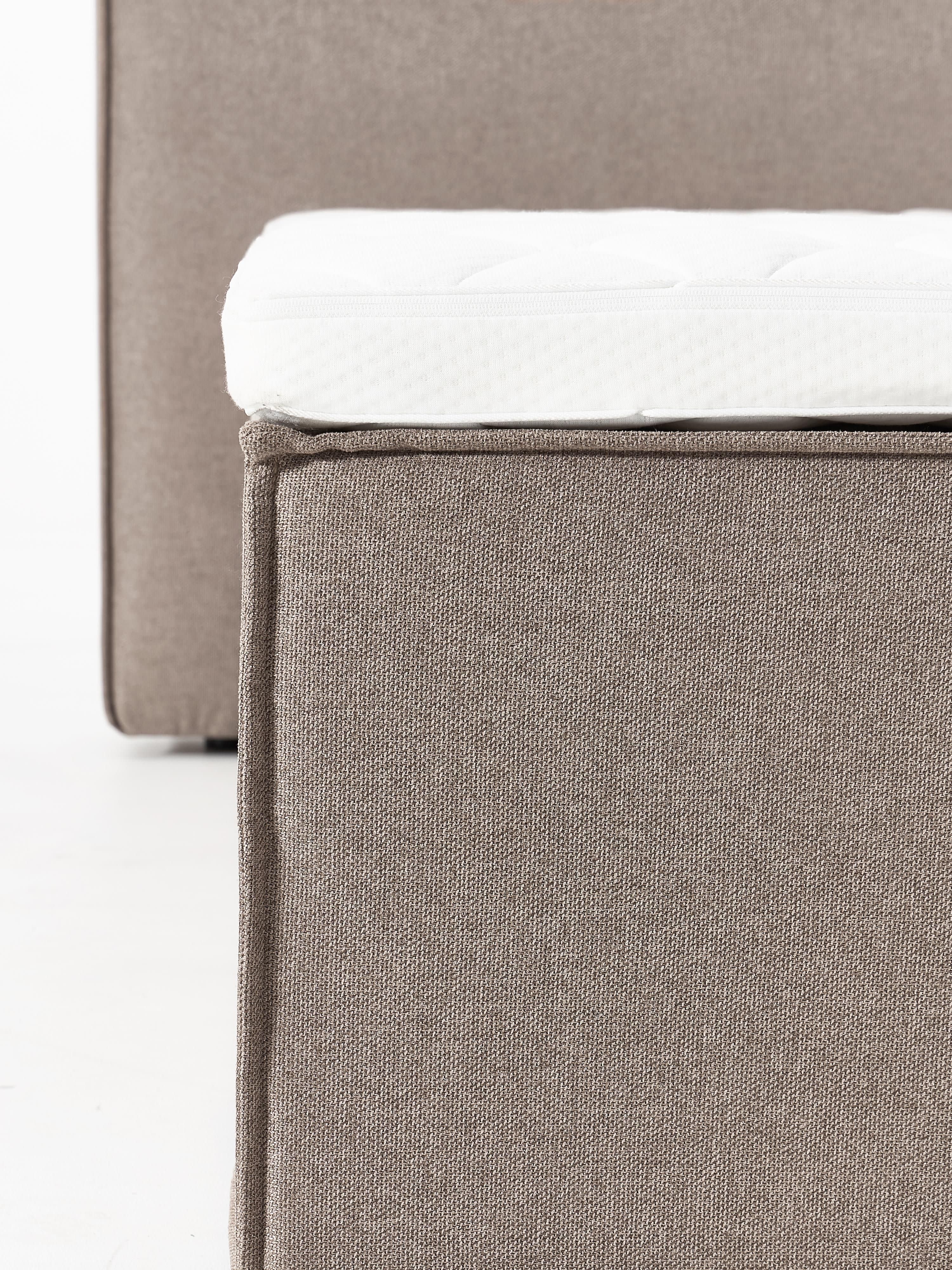 Boxspring bed Lennon