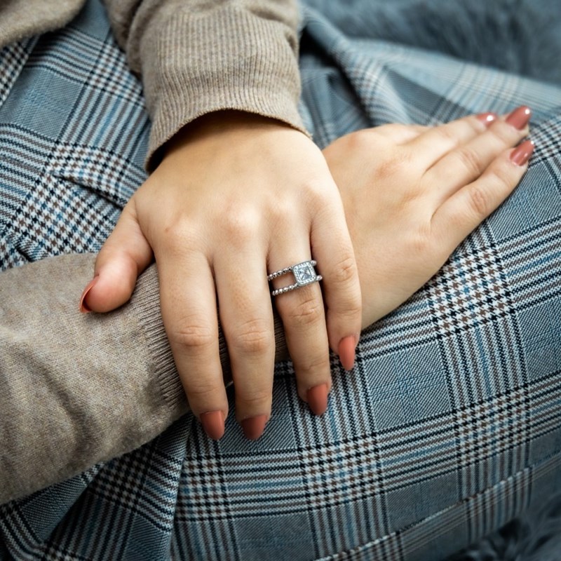 Bague Femme avec Strass DAPHNEE