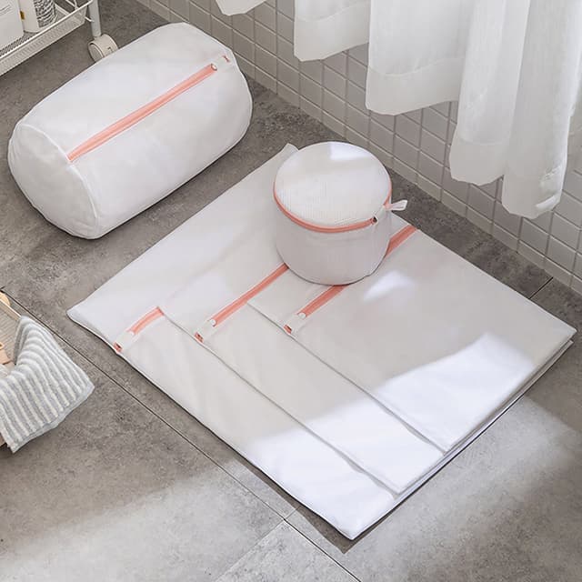 Tvättpåsar 6 delar Set olika storlekar polyester (Vit)