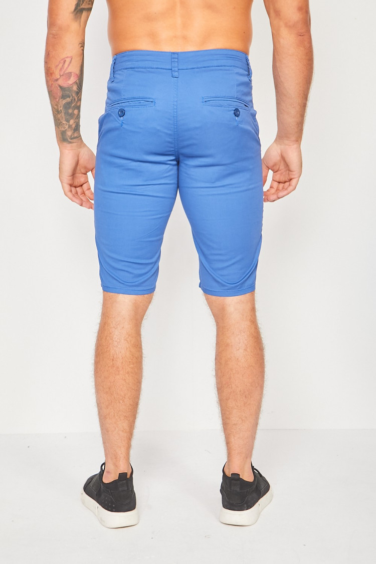 Short chino bleu électrique