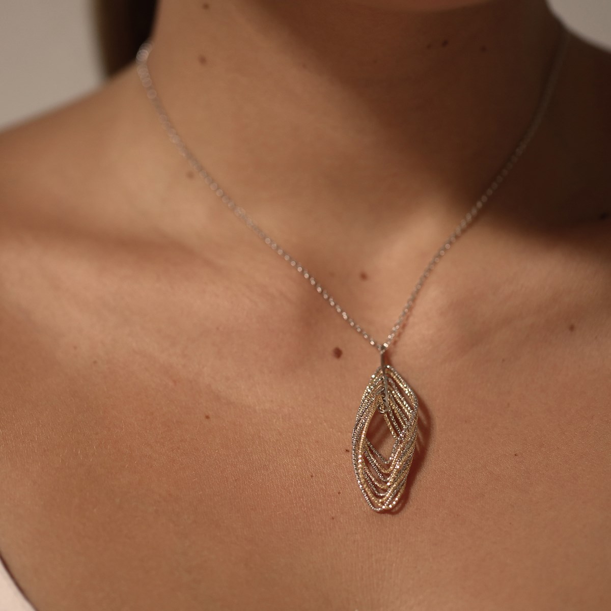 Collier Argent Et Doré Diamanté Allégro