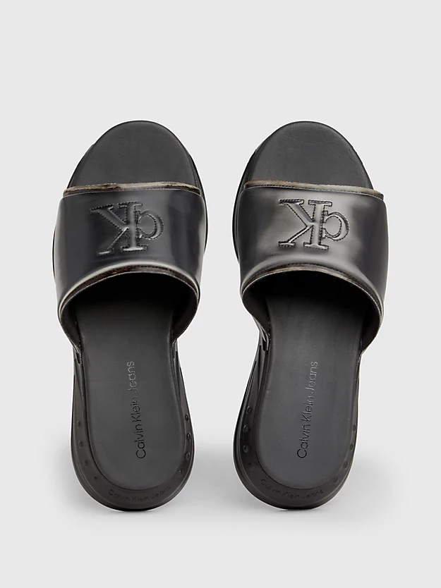 Pantufas com logotipo lenticular
