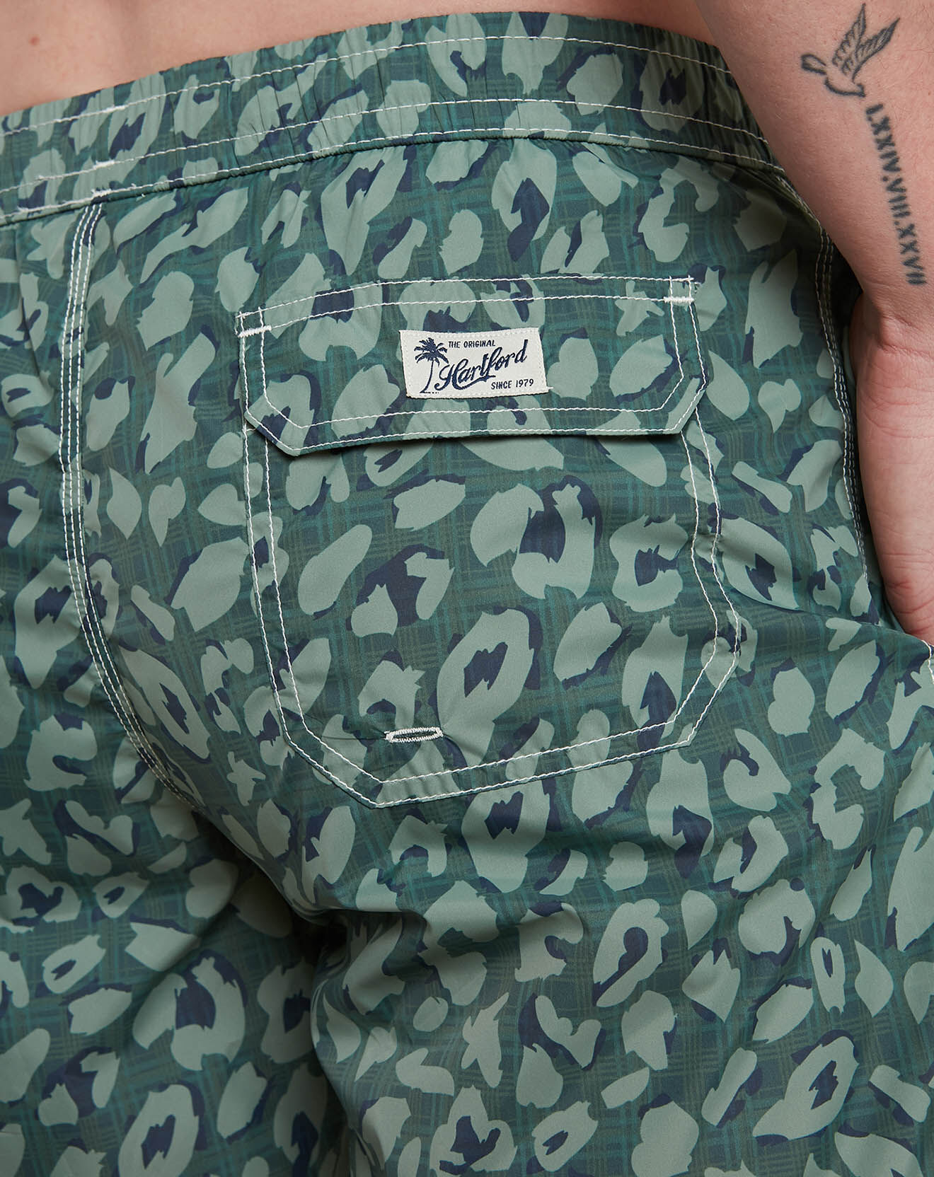 Hartford Short de bain Swim camouflage kaki