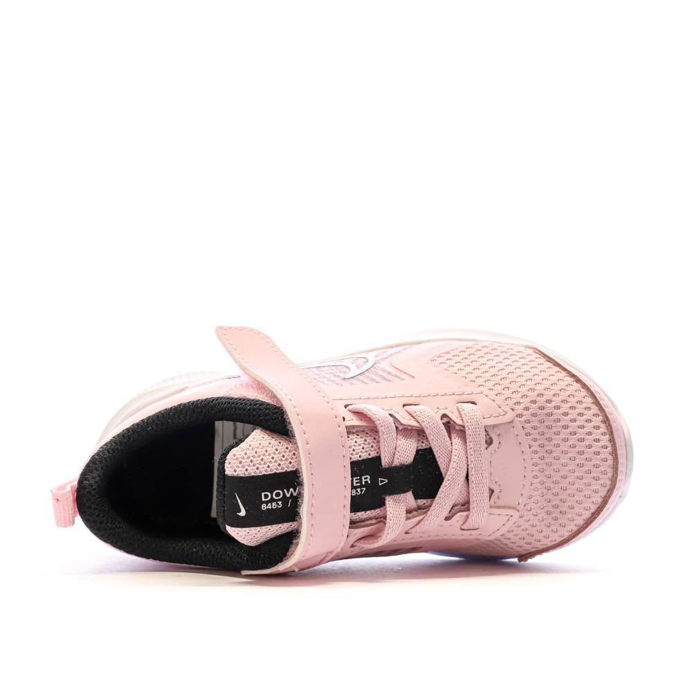 Nike Baskets Rose Fille Nike Downshifter