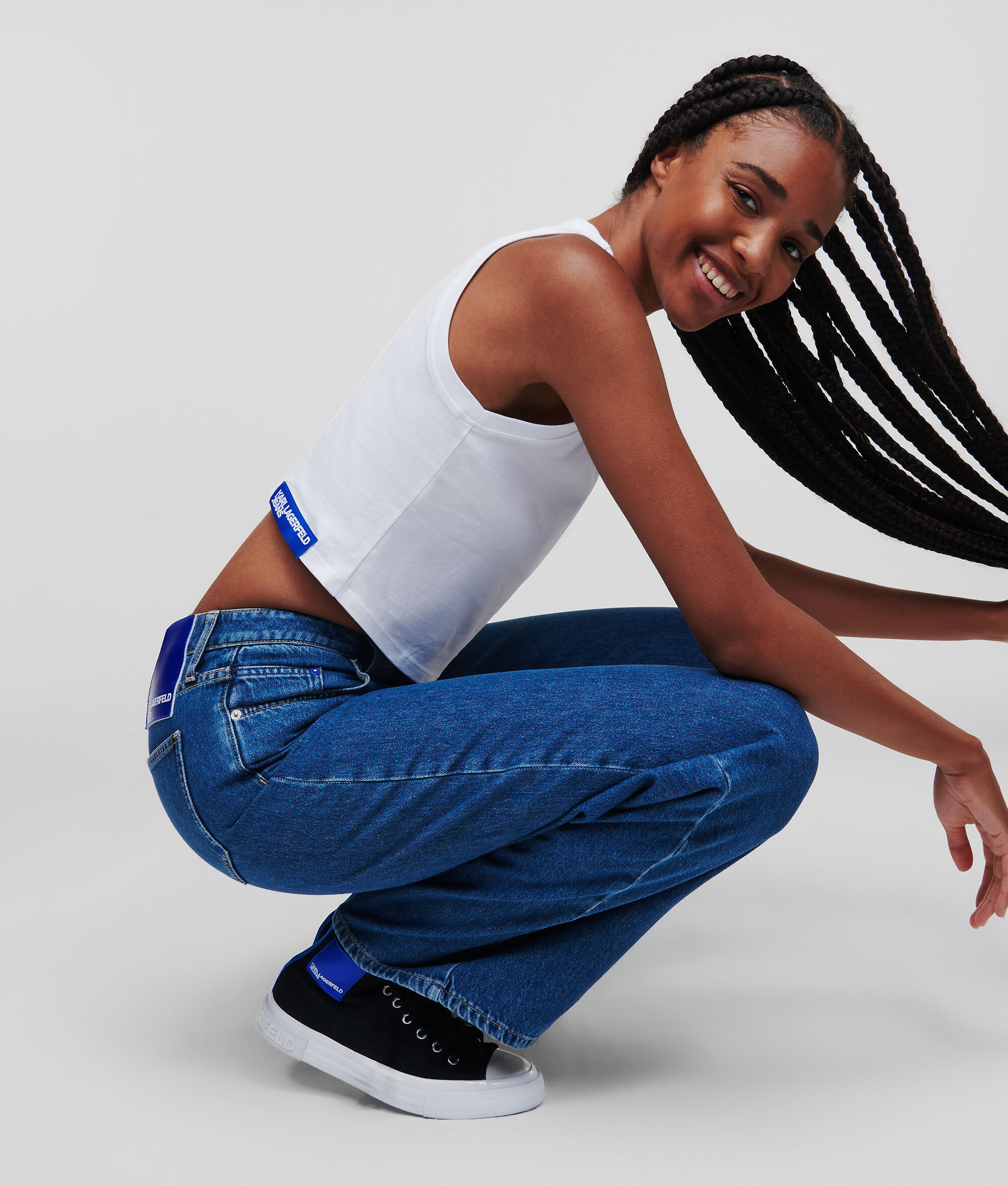 JEAN DÉCONTRACTÉ KLJ TAILLE MI-HAUTE