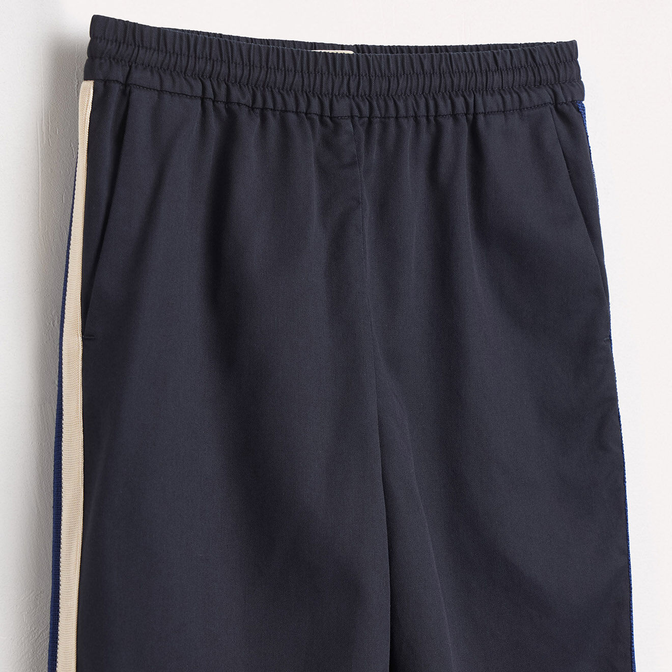 Bellerose Bermuda léger en Coton mélangé Staan bleu nuit