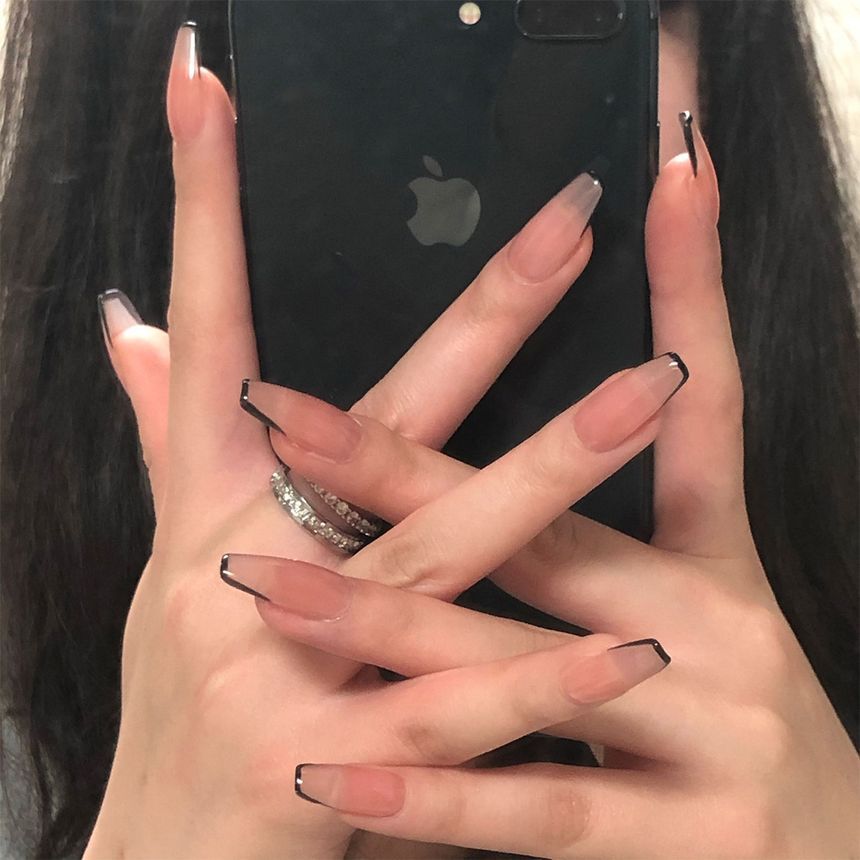 Miumi - Kunstnageltips met contrasterende rand