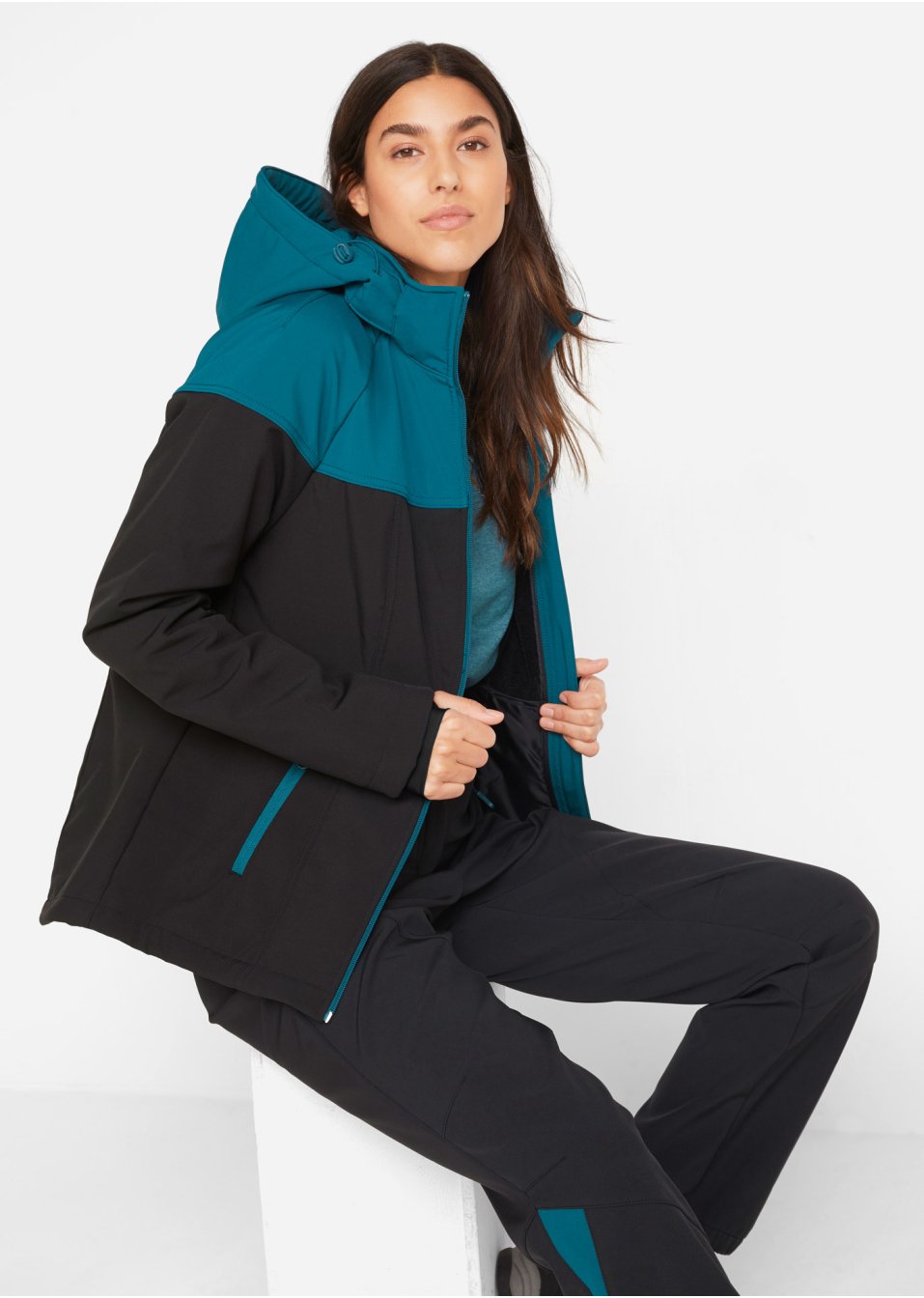 Veste softshell à capuche amovible, imperméable