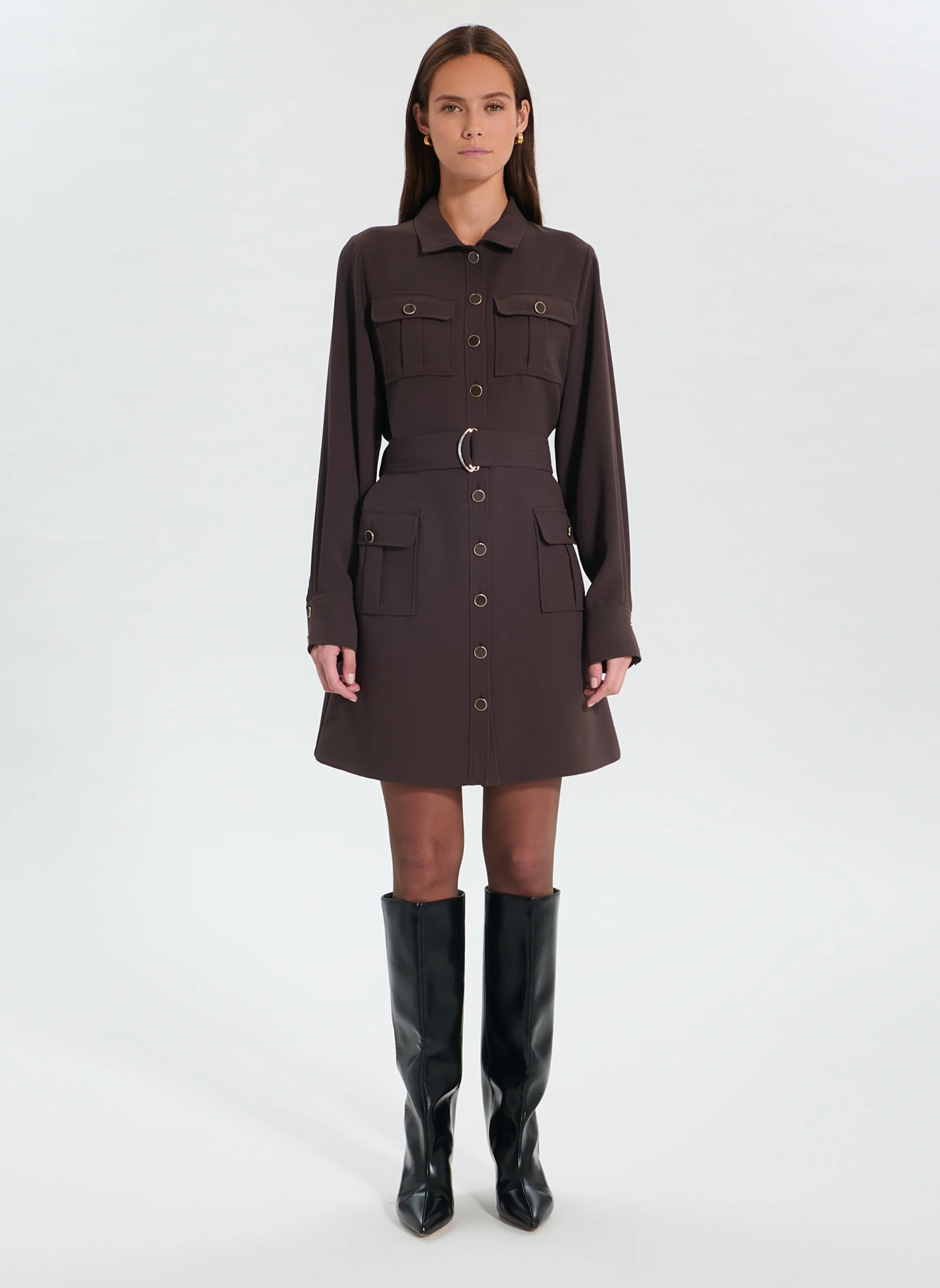 REVER - Robe courte col classique | Marron