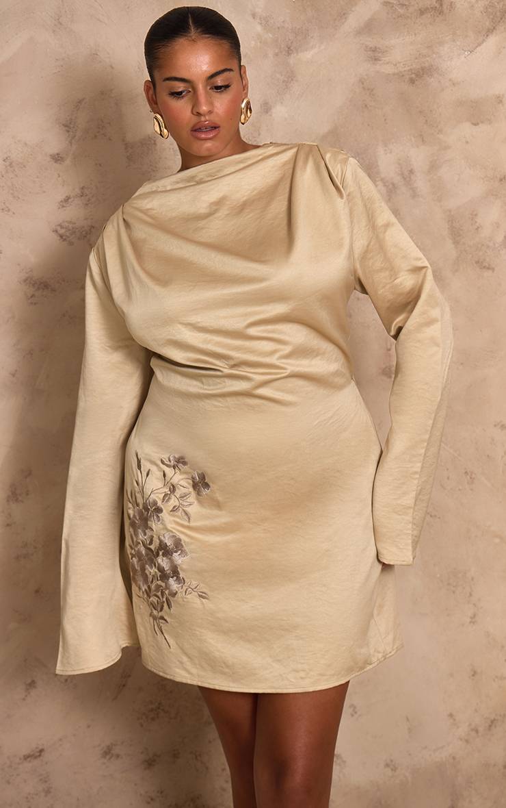 Gris Pierre Plt Label Plus Robe Moulante Satinée Brodée À Dos Drapé