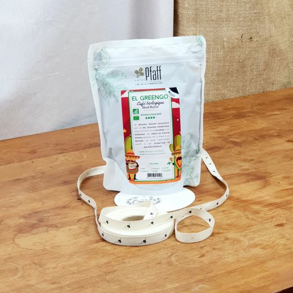 Coffret d'un caféier avec son café bio moulu de 250 g
