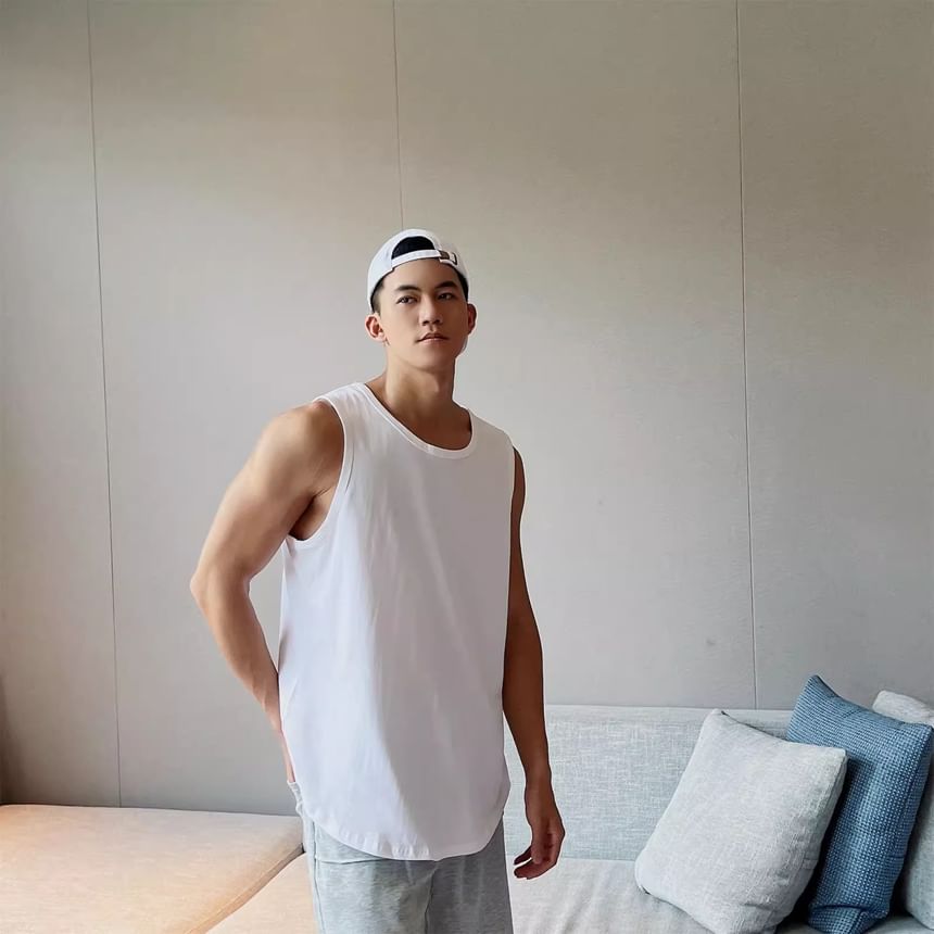 fluffush - Tanktop met ronde hals en effen kleur