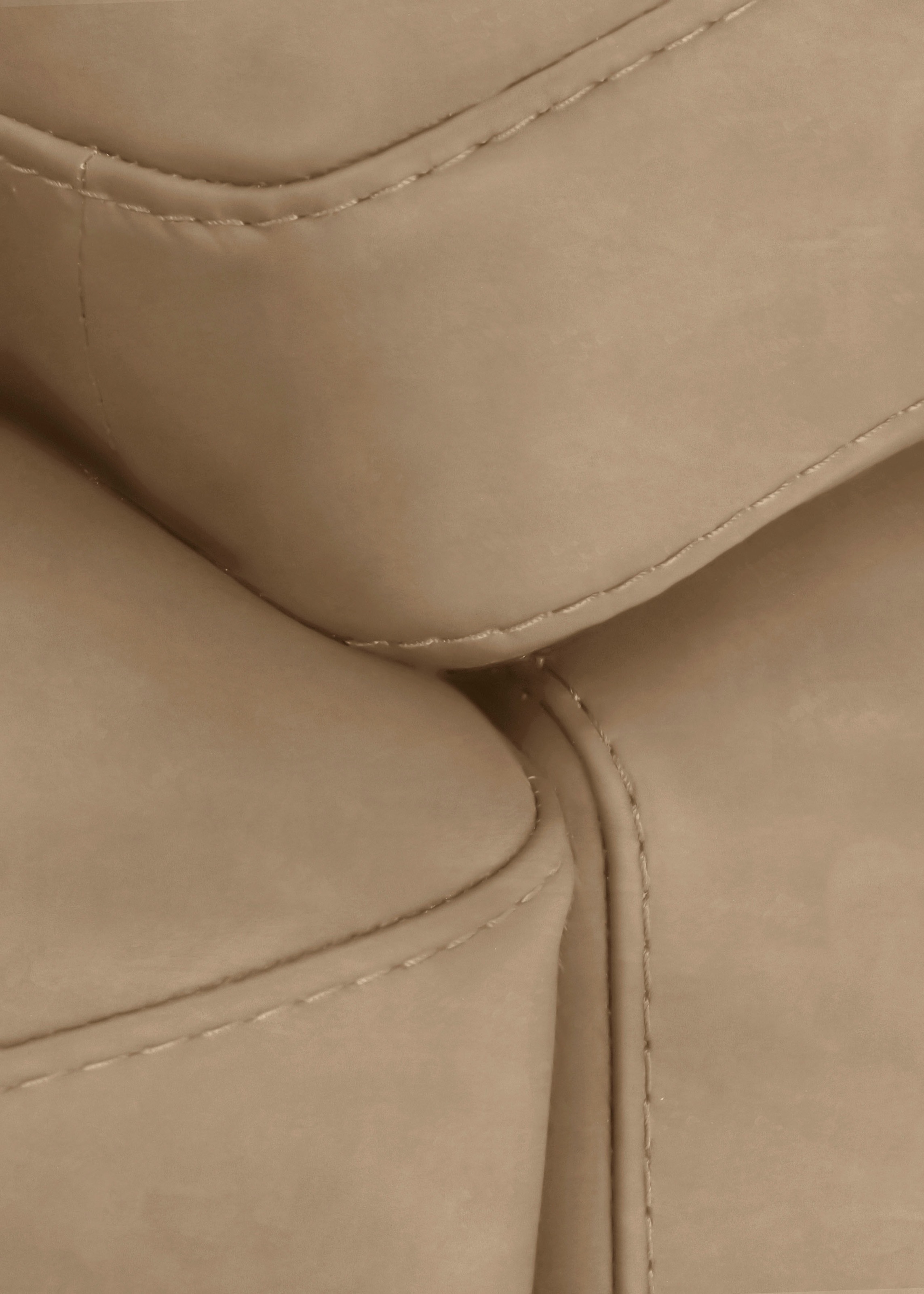 CALIA ITALIA Sessel »Gaia, in edlem Design und mit erstklassigem Sitzkomfort« aus pflegeleichtem Luxus-Microfaser Ginevra Hydro Care