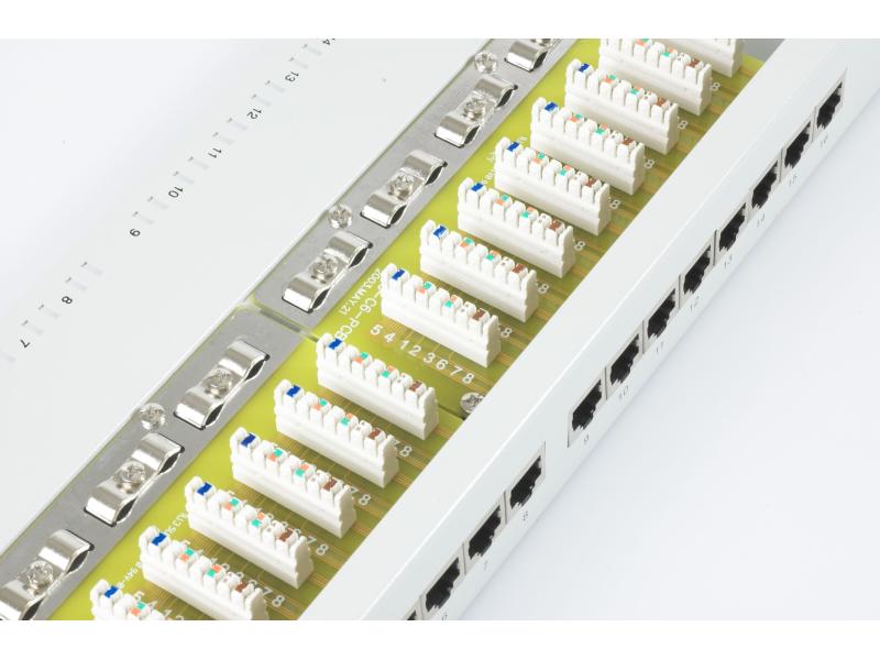 equip Patchpanel 16 Port, LSA, 1HE 19