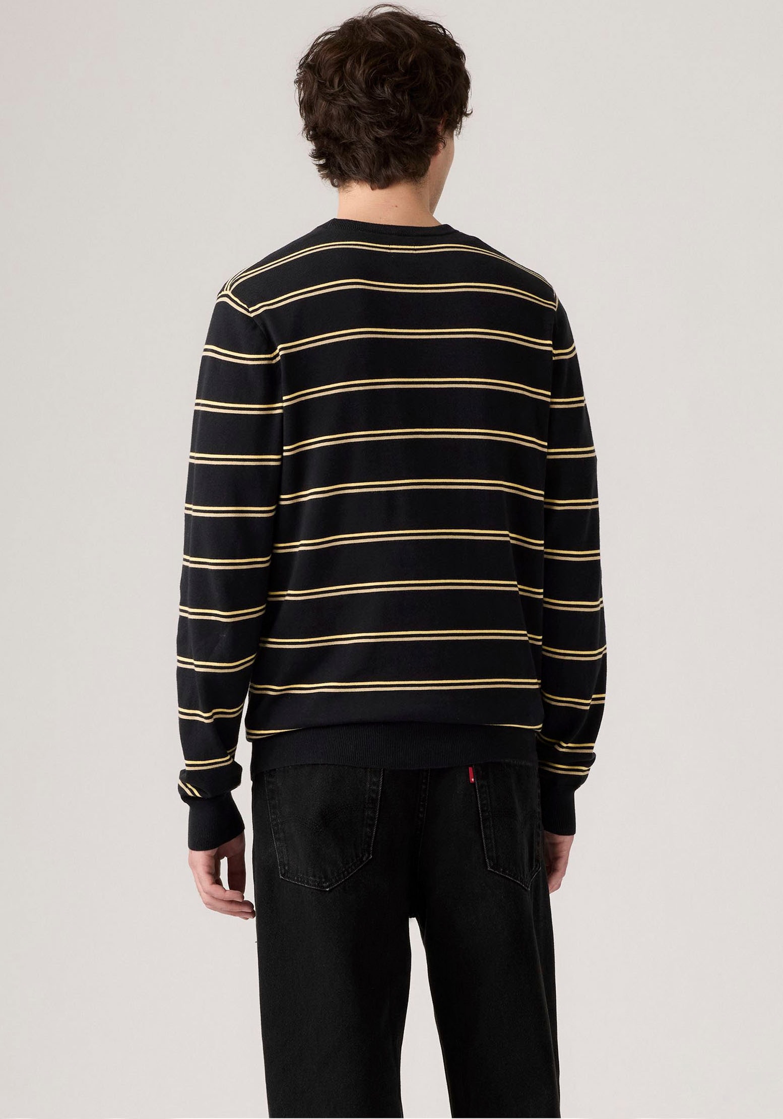 Levi's® Rundhalspullover , Formstabiler Feinstrick dank Elasthan