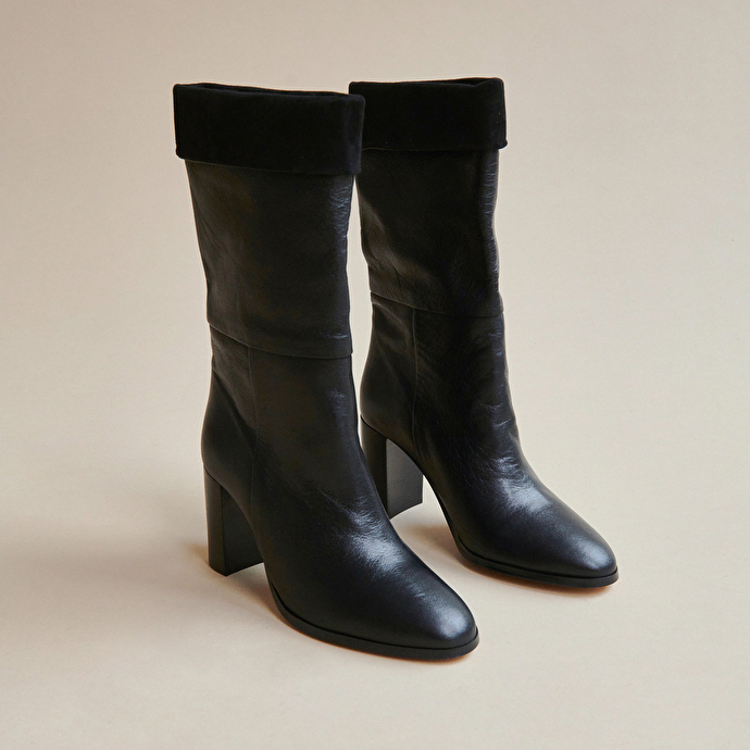 Bottines pointues  en cuir et velours noir