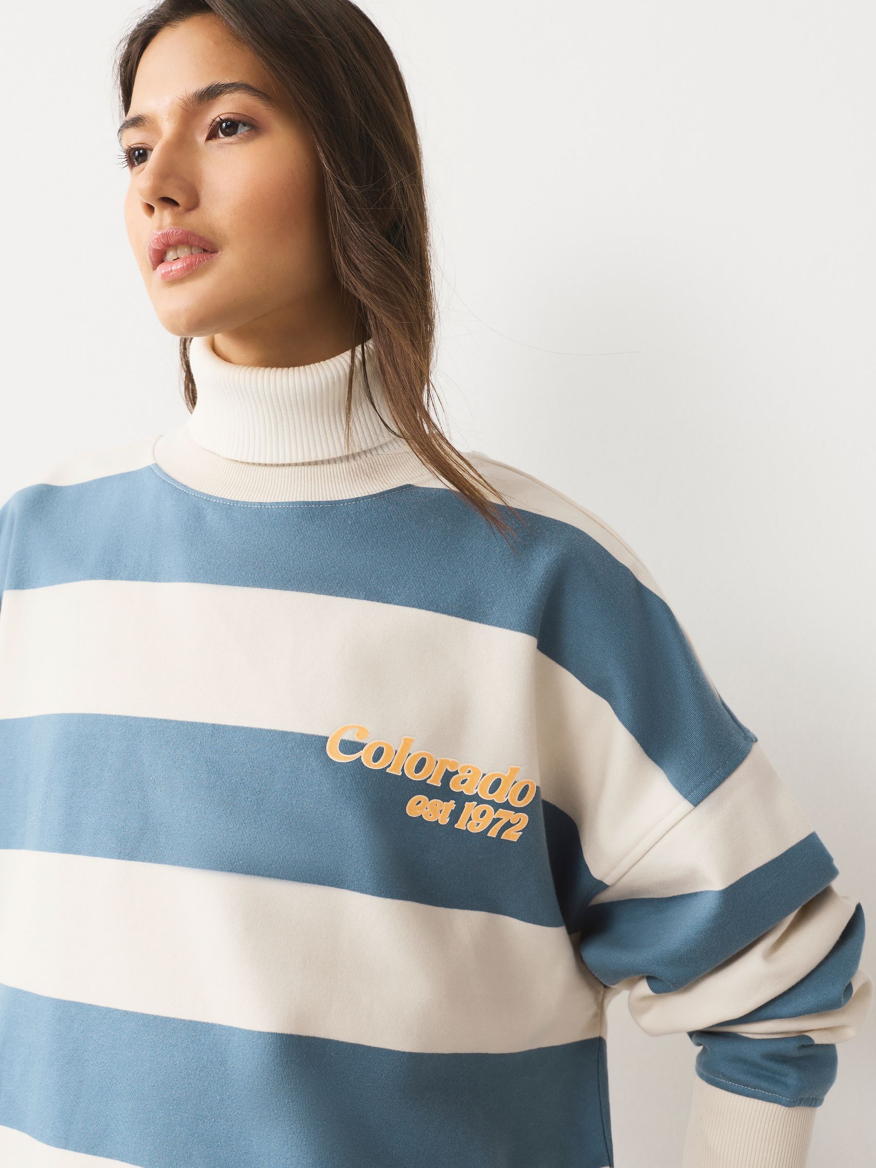 Blauw/ecru - Striped Graphic 'Colarado' City Longsleeve Crewneck Sweatshirt