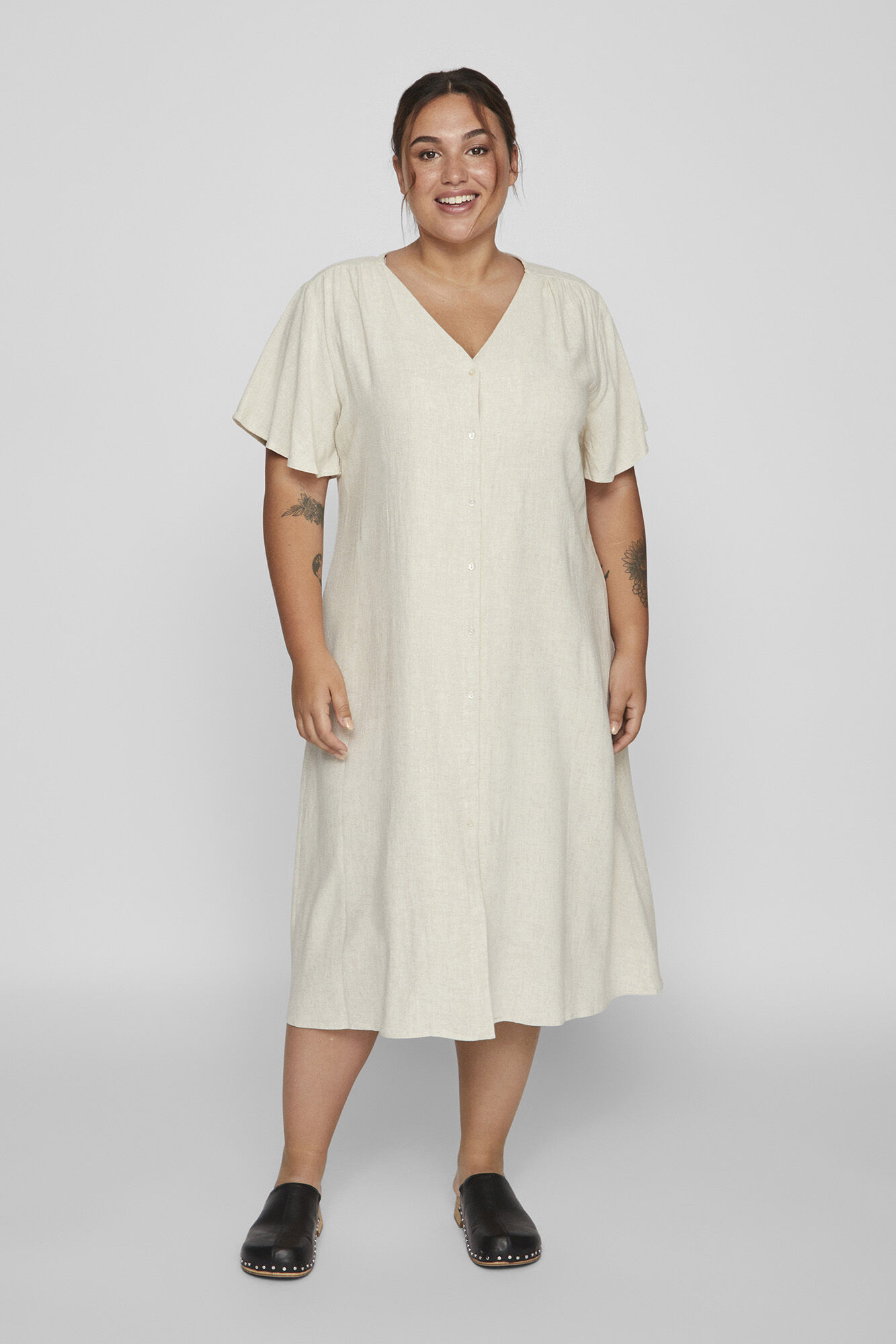 Vestido midi de linho Evoked by Vila - Marrom