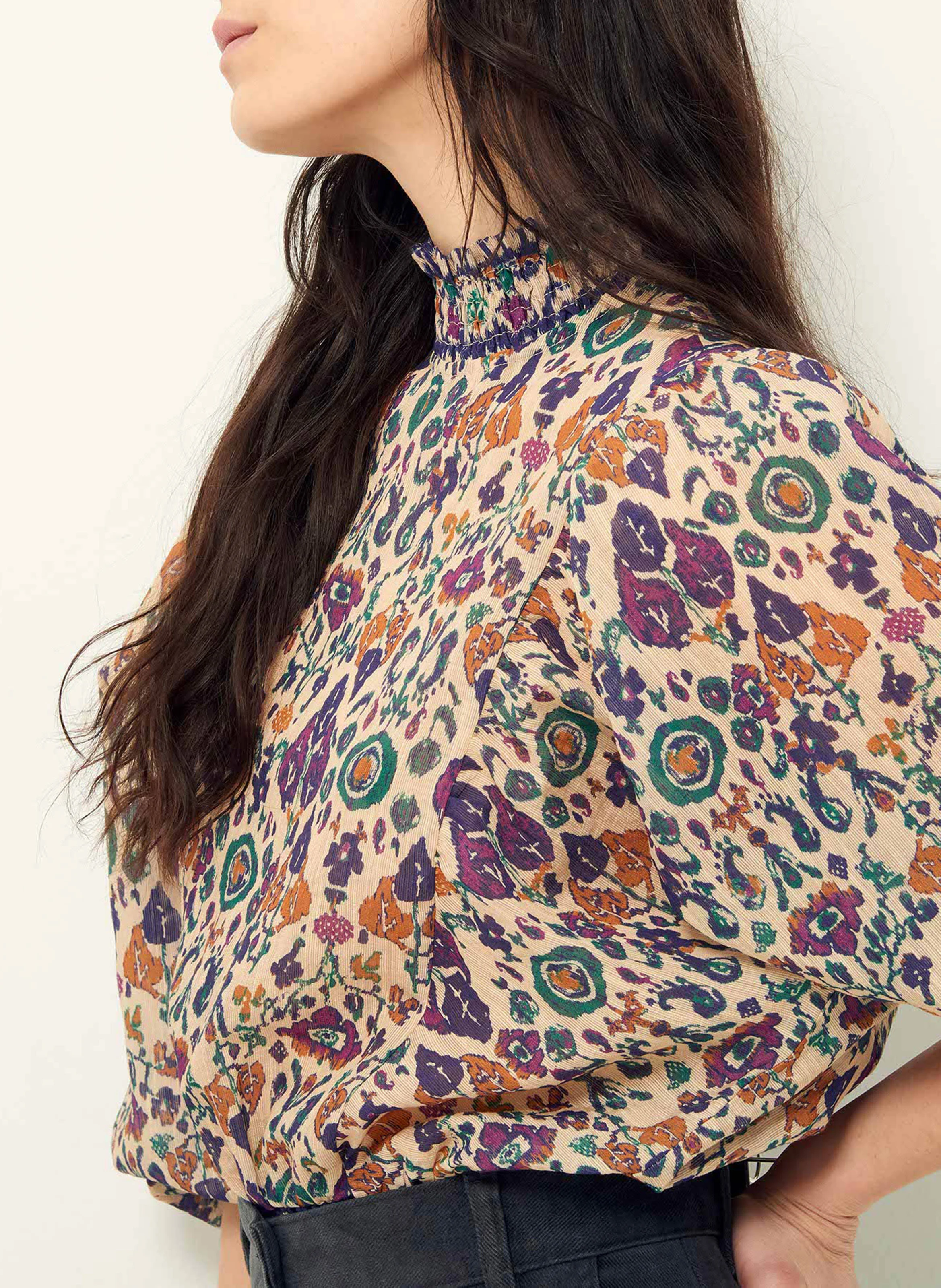 DUCHESS - Blouse col montant droite imprimée | Multicolore