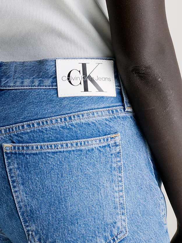Calça jeans reta de cintura baixa