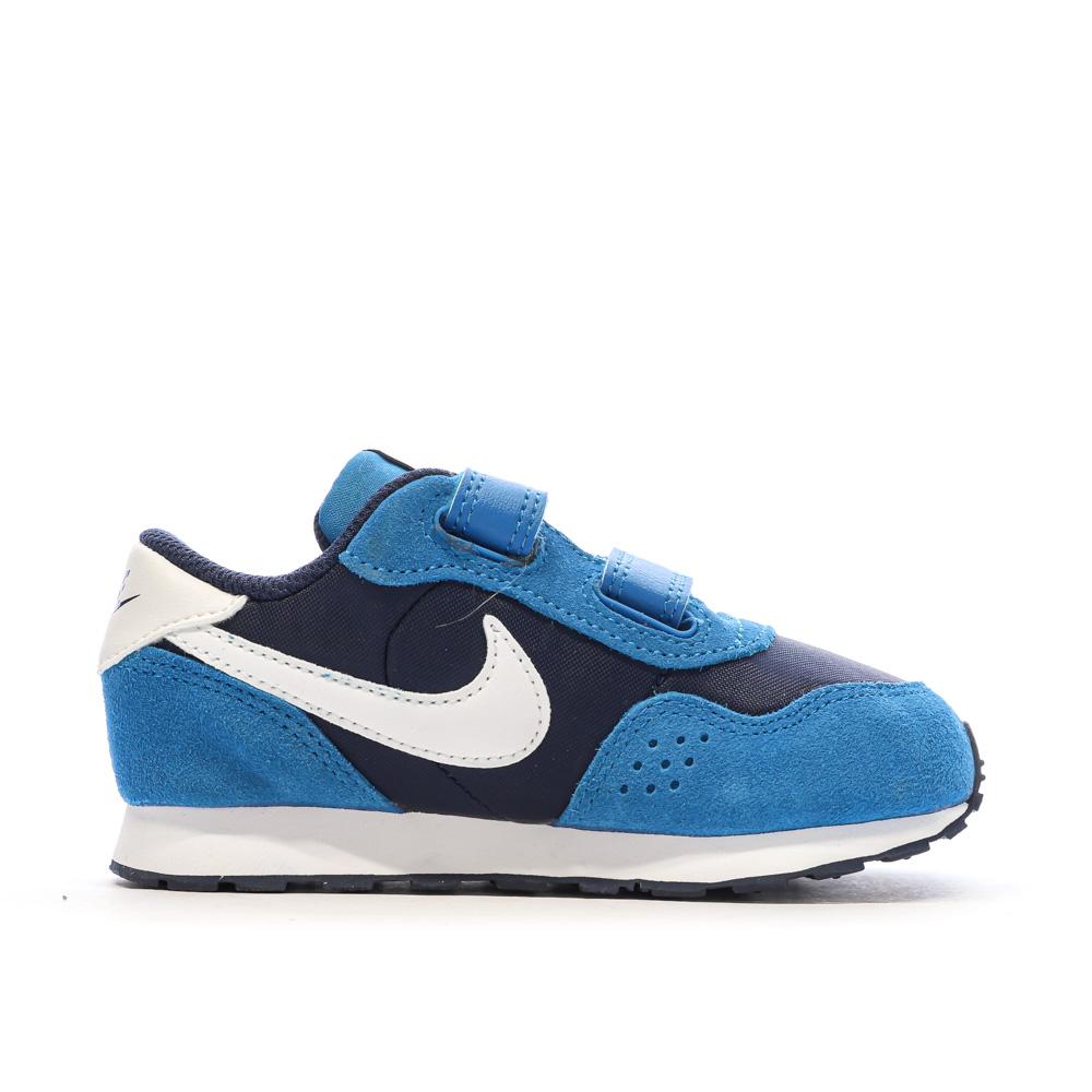 Nike Baskets Bleu Garçon Nike Valiant